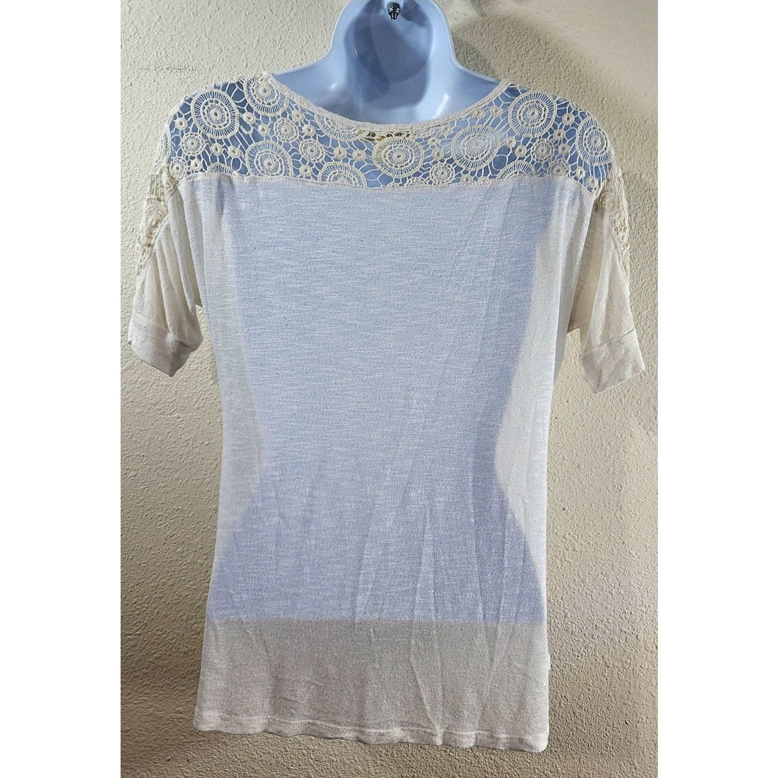 Other Monteau Cream Slub Knit Crochet Lace Shoulders Top Small Size S / US 4 / IT 40 - 3 Thumbnail