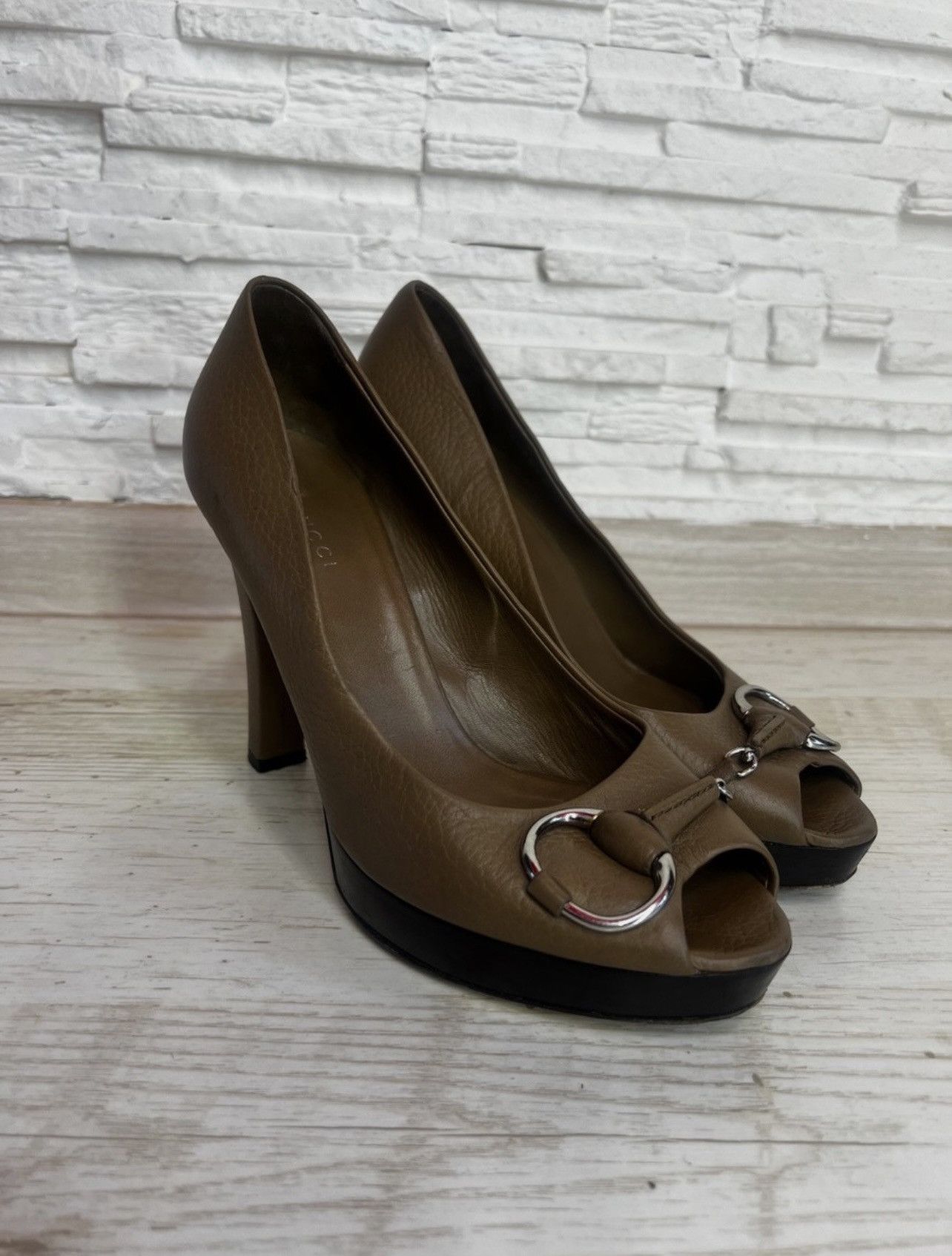 Gucci Gucci Horsebit Leather Pumps Block Heel Size 38 Size US 8 / IT 38 - 1 Thumbnail