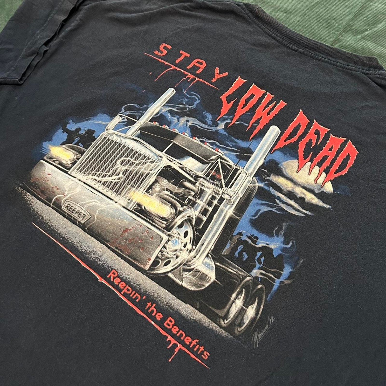 Other Stay low dead truck driver tee Size US XXL / EU 58 / 5 - 6 Thumbnail