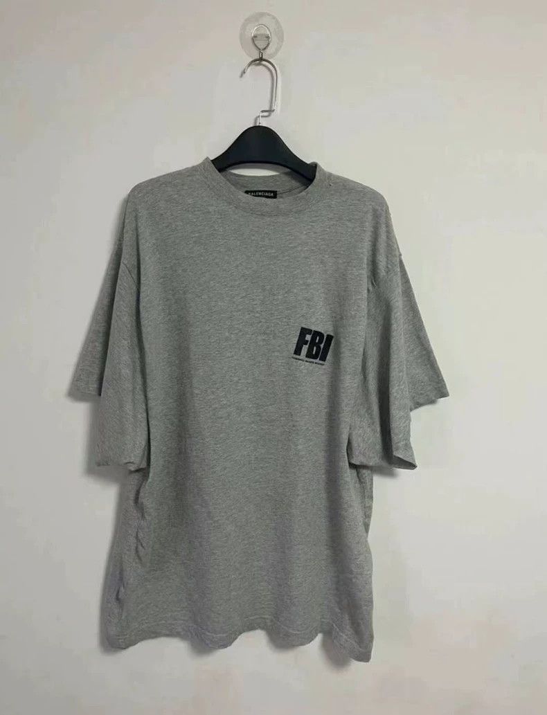 Balenciaga FBI Logo Distressed Cracked Letter Print Grey S
