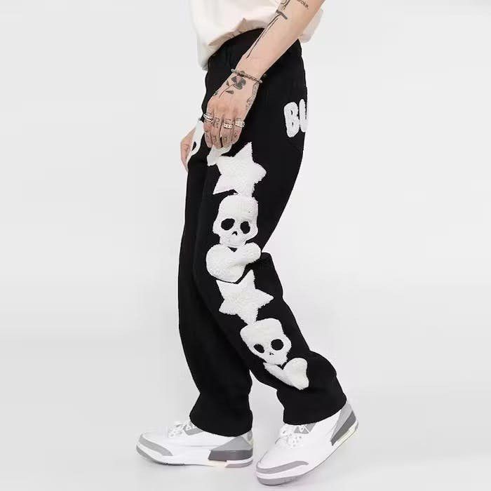 Japanese Brand Black Color Skull and Five Stars Embroidery Ripped Jeans Size US 30 / EU 46 - 4 Thumbnail