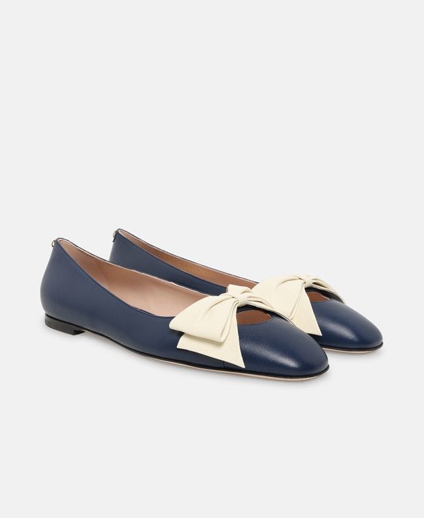Worker Ballet flats