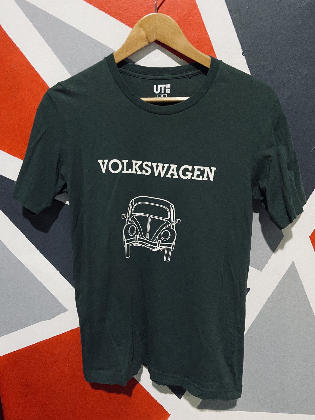 Uniqlo Volkswagen Car Print Tee Size US M / EU 48-50 / 2 - 1 Thumbnail