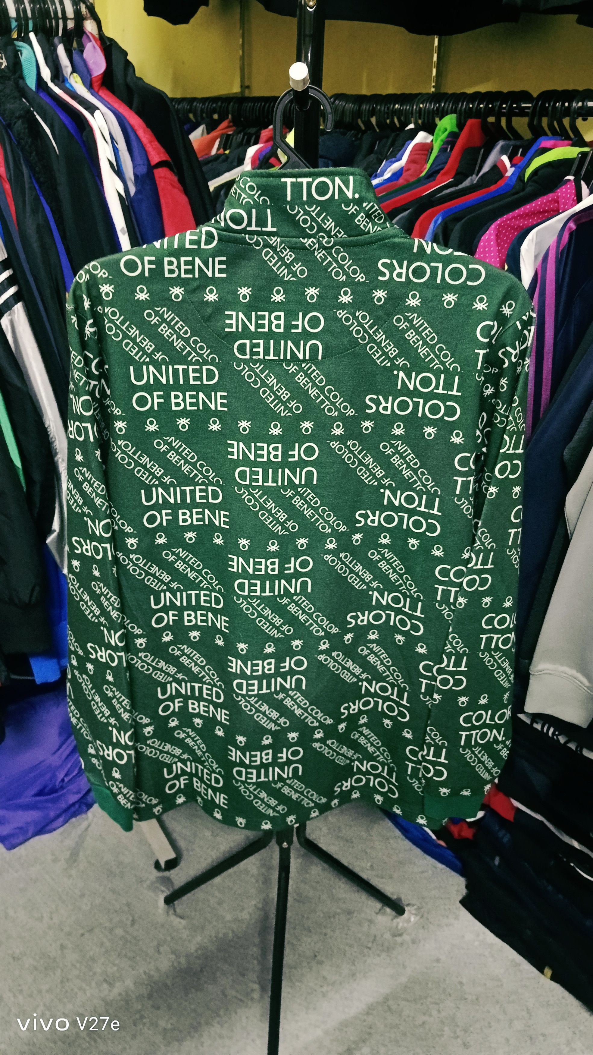 United Colors Of Benetton Rare United Colors Of Benetton Half Zipper Track Sweater Size US M / EU 48-50 / 2 - 3 Thumbnail