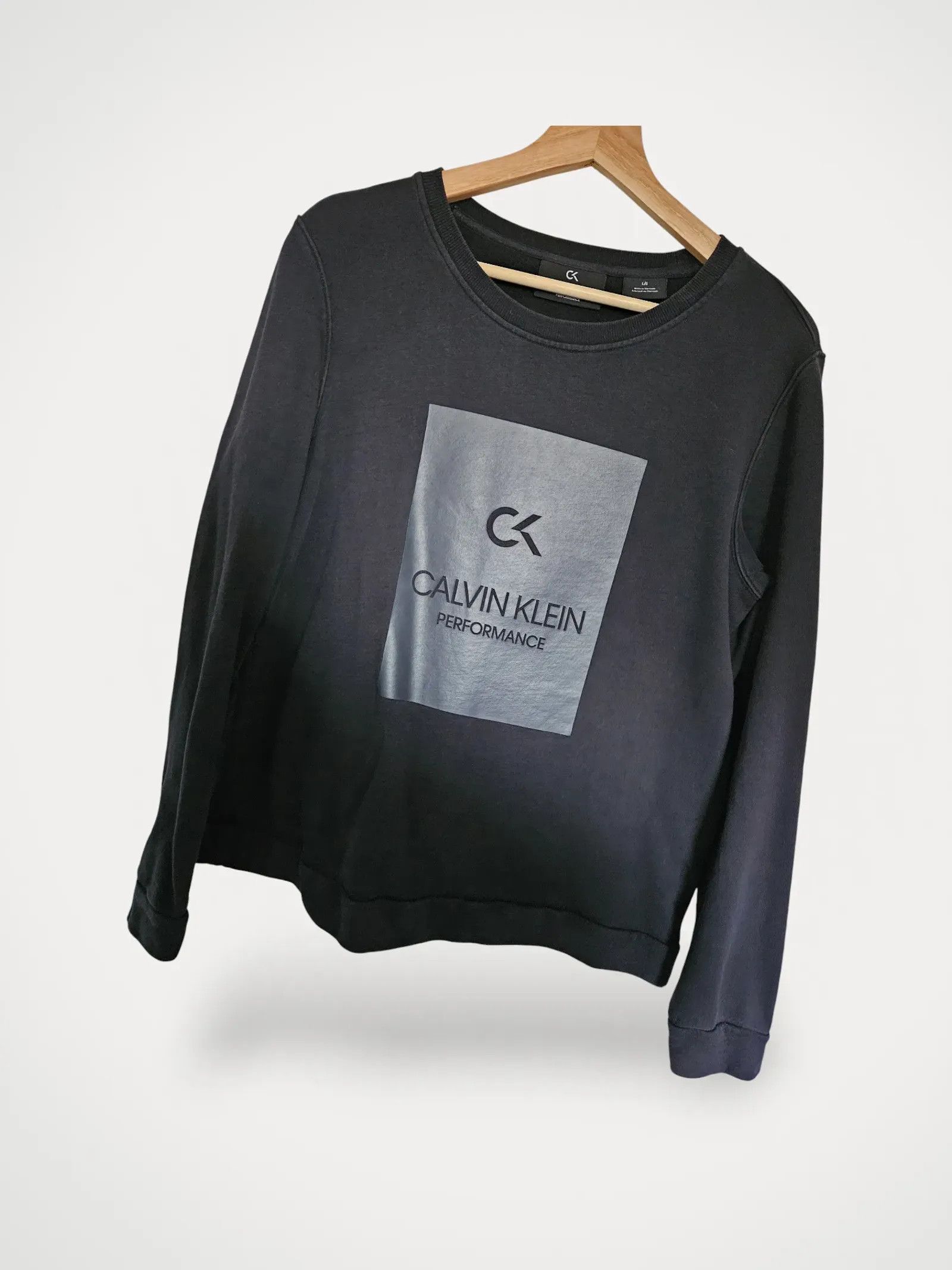 Calvin Klein Calvin Klein Sweater Size L / US 10 / IT 46 - 1 Thumbnail