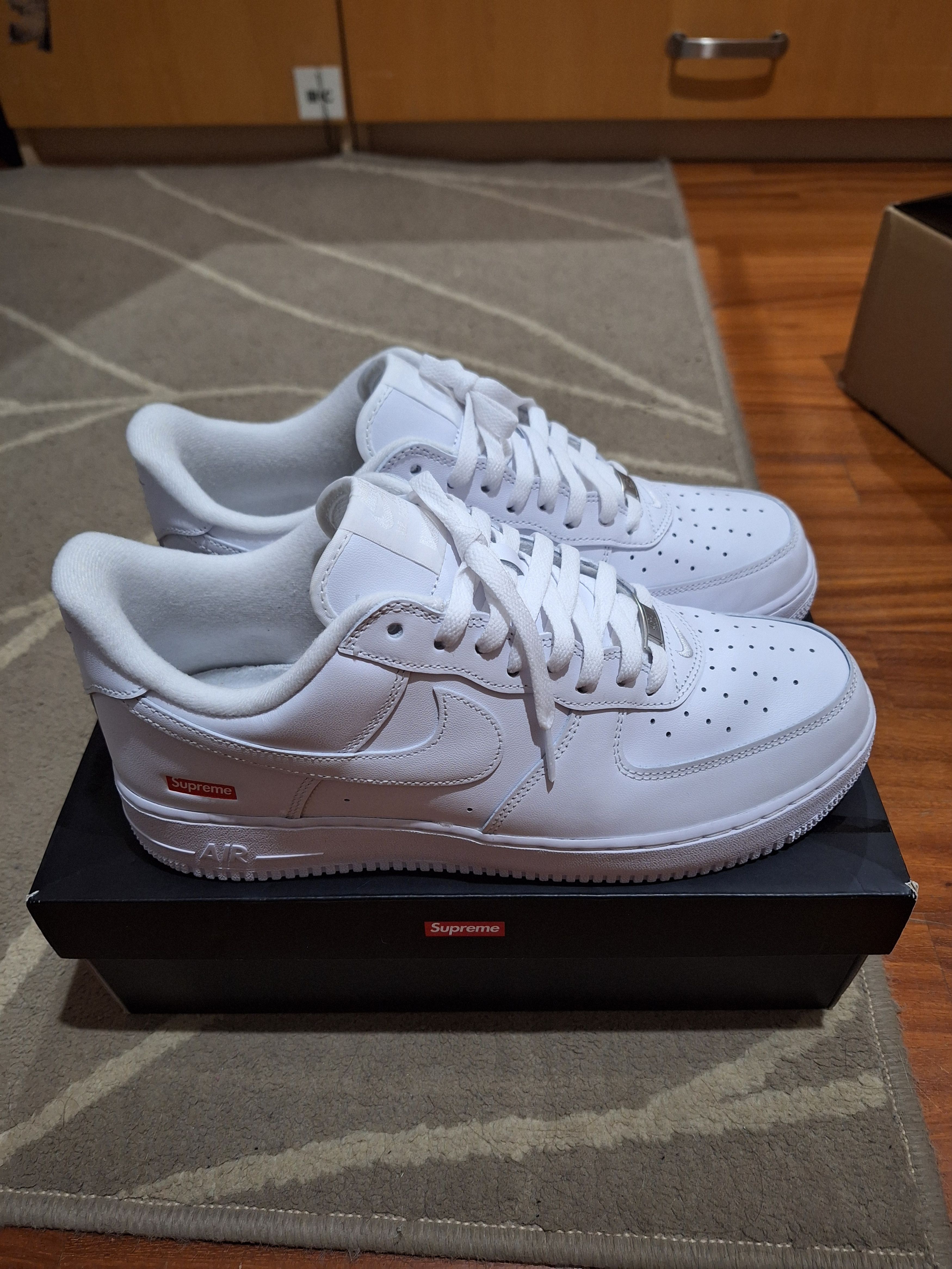 Nike × Supreme Air force 1 low x supreme Size US 11 / EU 44 - 1 Thumbnail