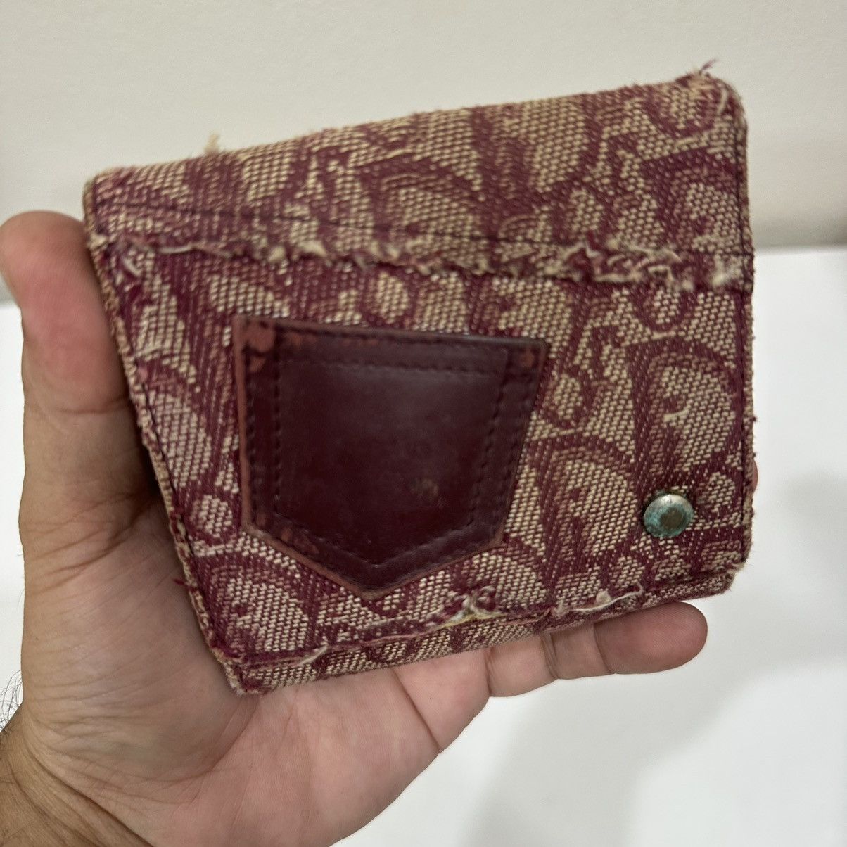 Dior ‼️YES‼️ CHRISTIAN DIOR RED TROTTER BIFOLD WALLET Size ONE SIZE - 3 Thumbnail