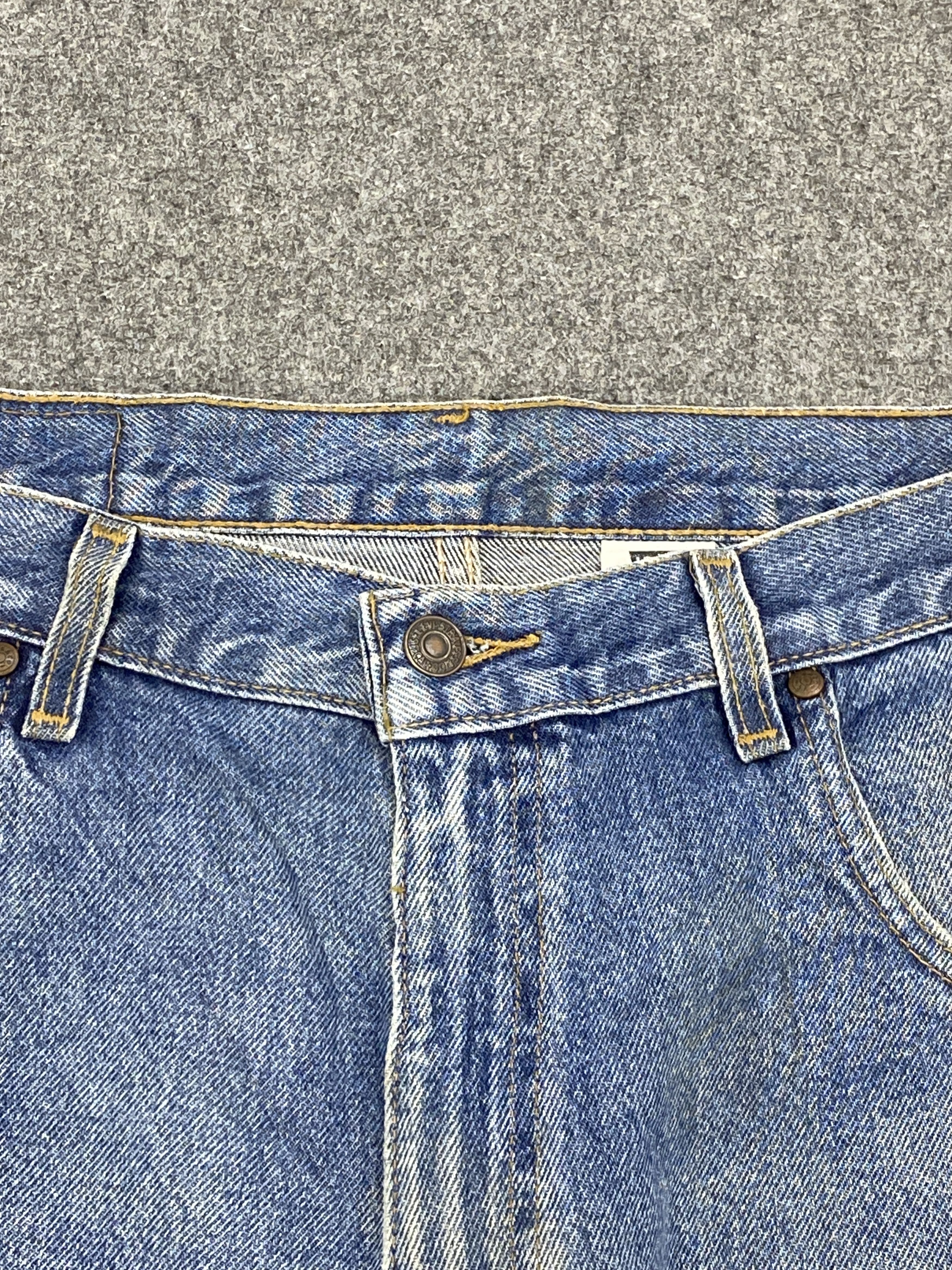Levi's Vintage 90s Levi's 545 Faded Blue Jeans DP2657 Size US 33 - 9 Thumbnail