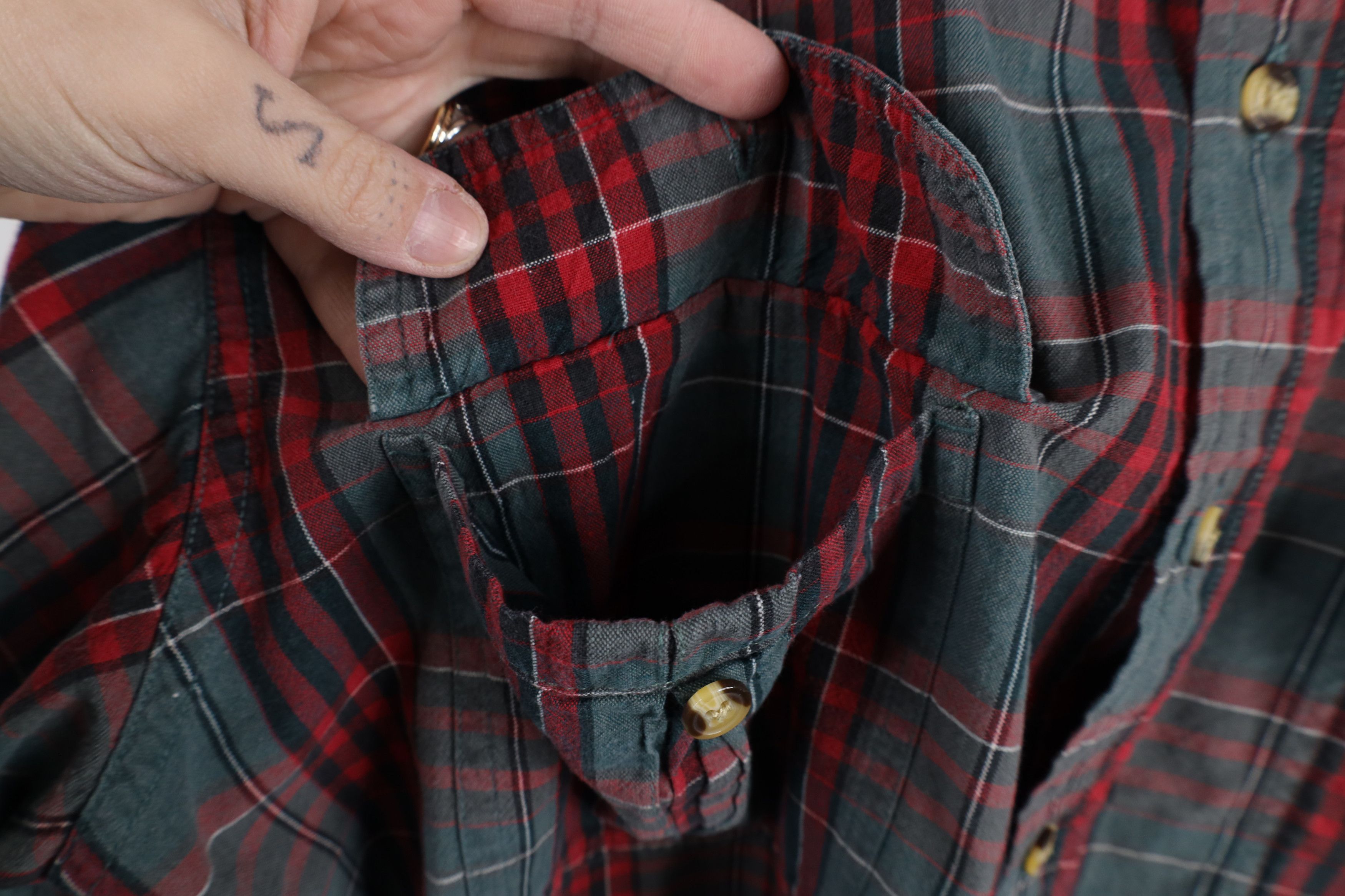 Cabelas × Vintage Vintage 90s Cabelas Pocket Collared Button Shirt Plaid Size US XL / EU 56 / 4 - 6 Thumbnail