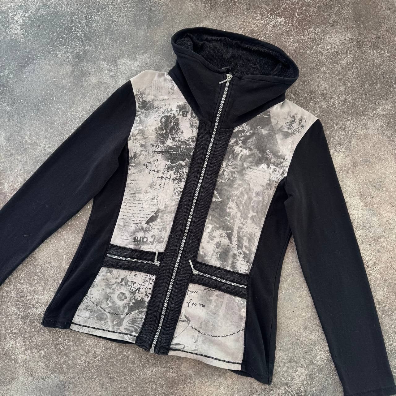 Avant Garde Zip Long Sleeve Top (Cop Copine Style)