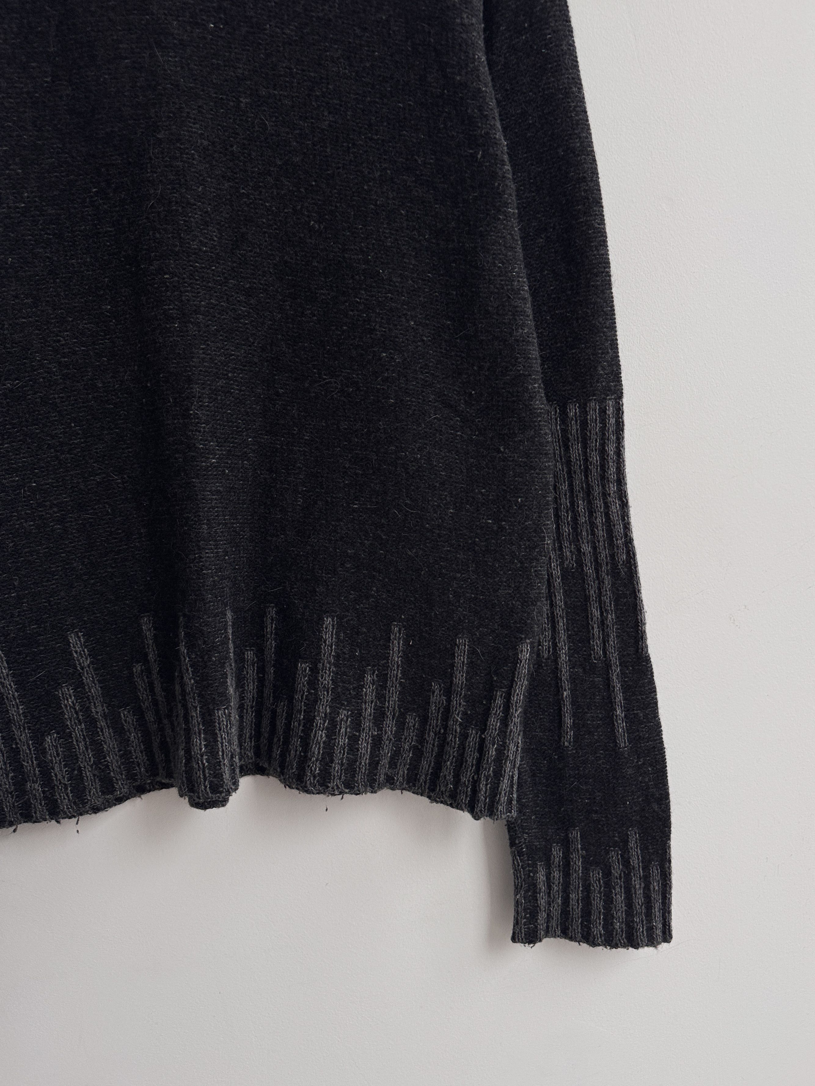 Versace Jeans Couture Vintage Versace Jeans Couture Turtleneck Sweater Size US L / EU 52-54 / 3 - 6 Thumbnail
