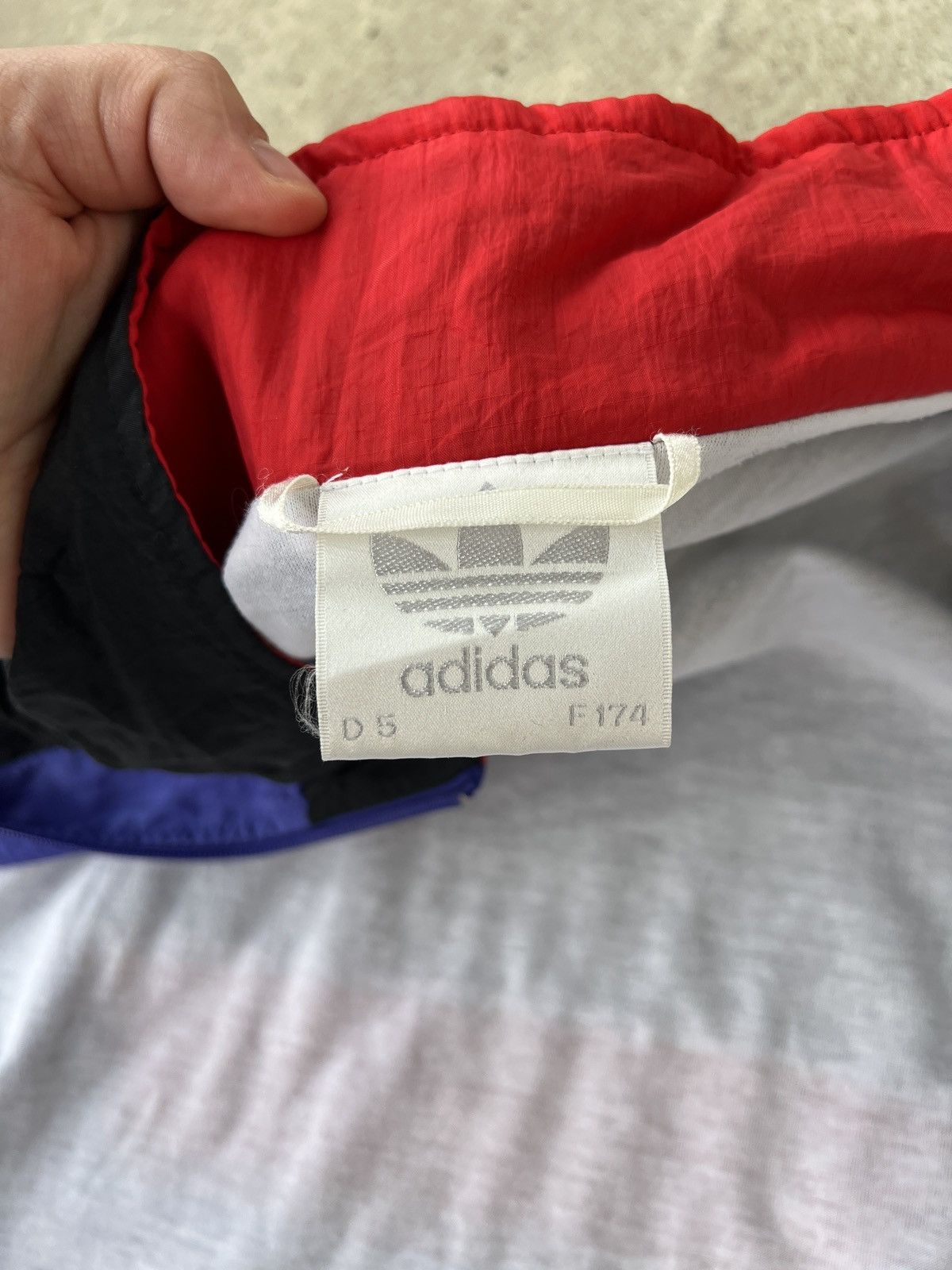 Adidas Adidas Vintage Track Jacket Size US M / EU 48-50 / 2 - 3 Thumbnail