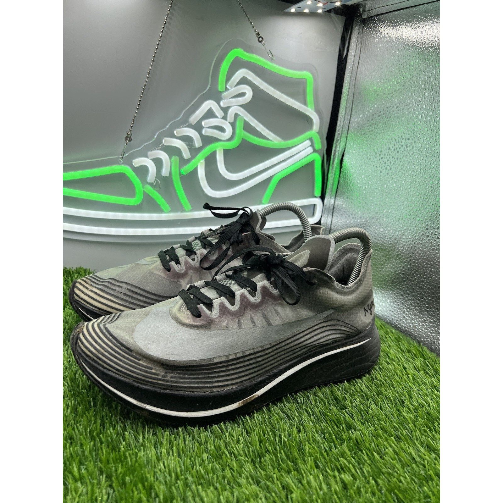 Nike Nike Lab Zoom Fly NYC New York Marathon Black White Mens 8 Size US 7 / EU 40 - 2 Thumbnail