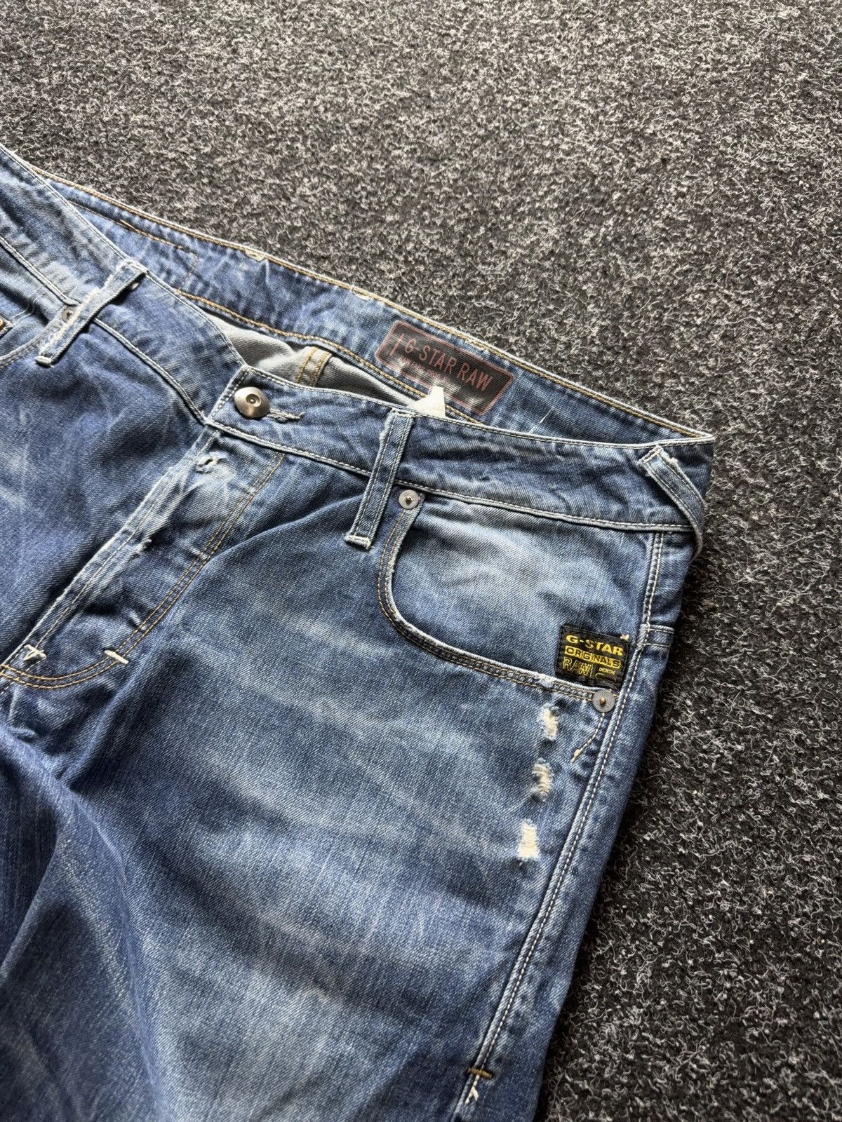 G-Star Vintage 00s G-Star Raw Distressed Light Wash Tapered Jeans Size US 33 - 6 Thumbnail