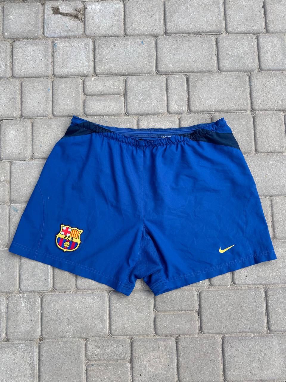 Nike Vintage Shorts Nike Y2K Drill Barcelona Size US 36 / EU 52 - 1 Thumbnail