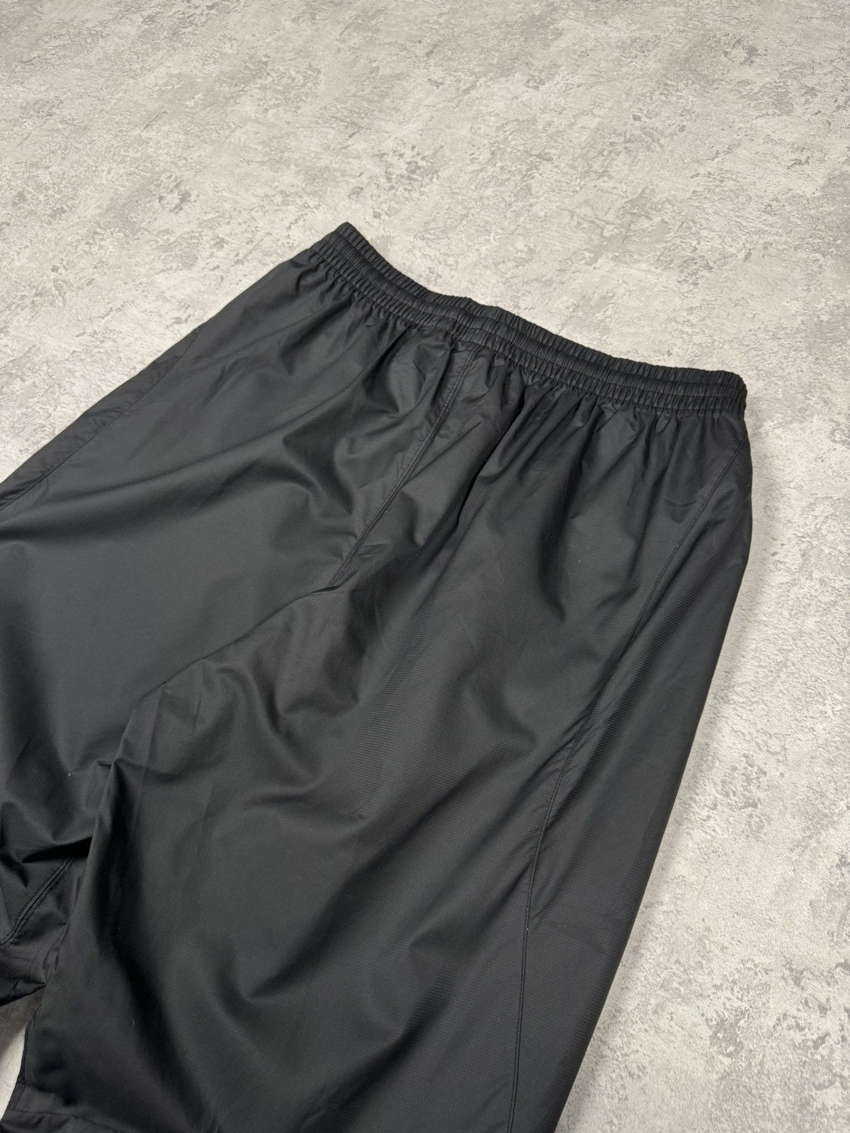 Nike Vintage Nike Y2K Sweatpants Track Pants Size L Size US 34 / EU 50 - 14 Thumbnail