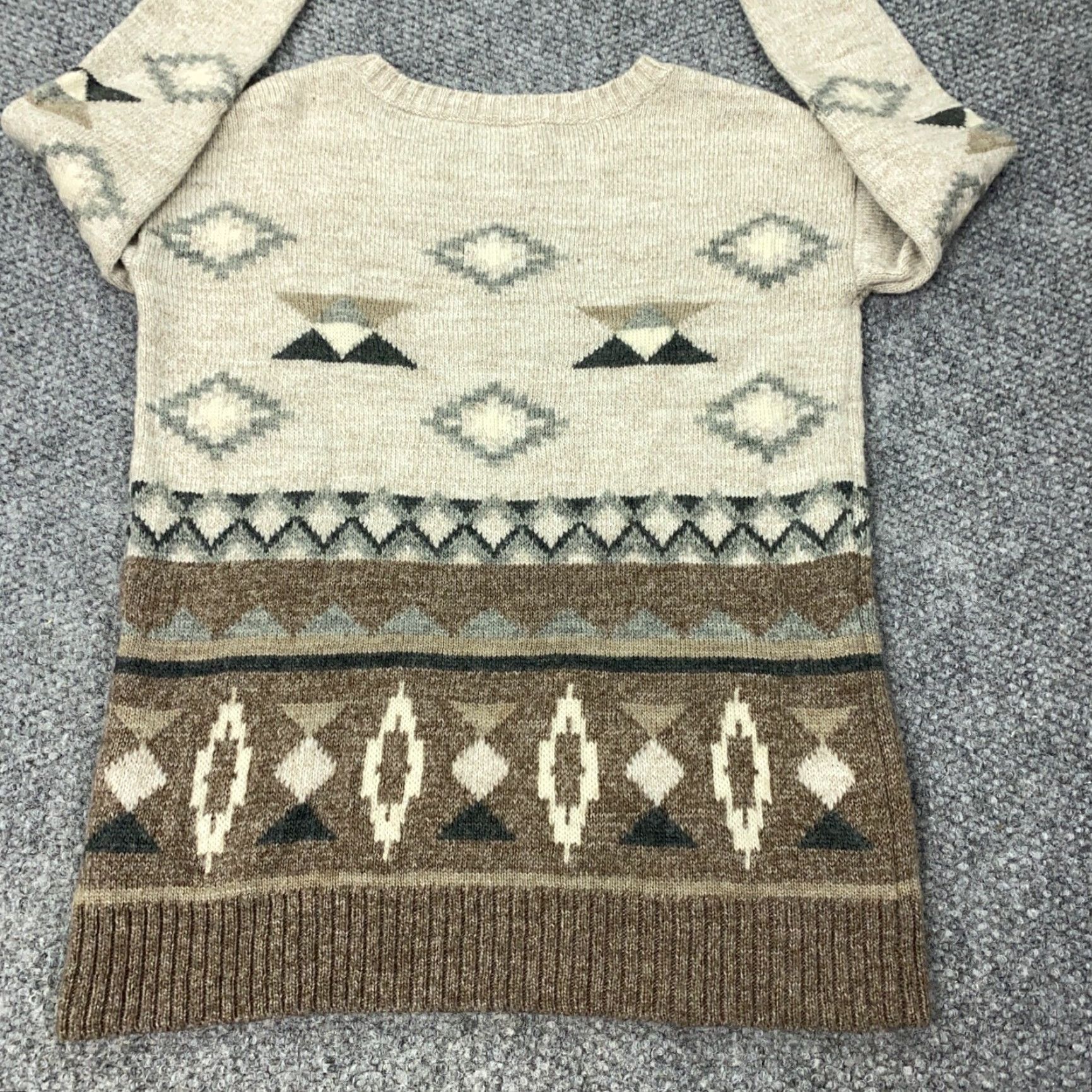 American Eagle Outfitters American Eagle Outfitters Womens Sweater XS Beige Aztec Southwestern Round Neck Size XS / US 0-2 / IT 36-38 - 7 Thumbnail