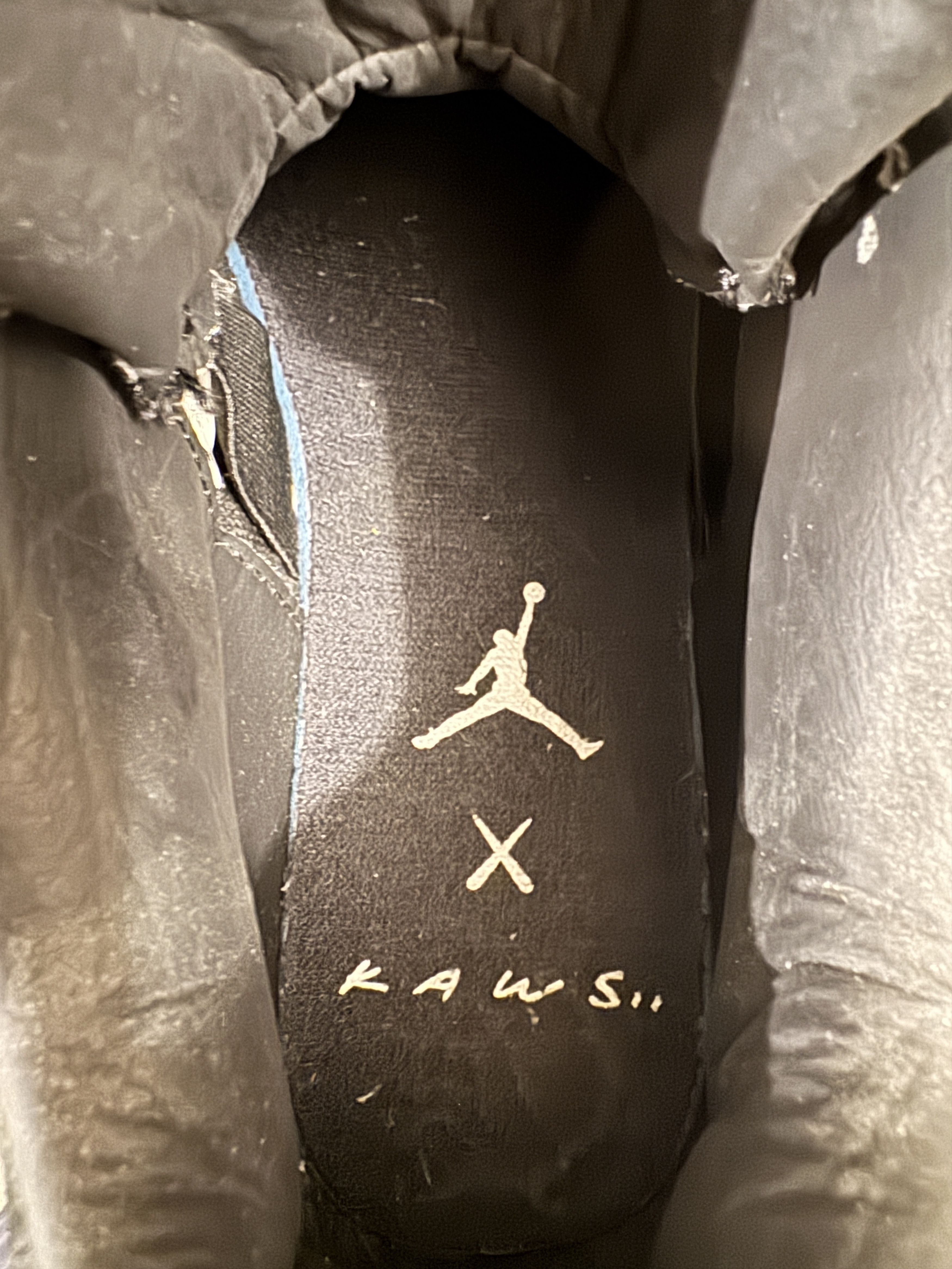 Jordan Brand × Kaws KAWS Jordan 4 Retro High Black Size US 10 / EU 43 - 8 Thumbnail