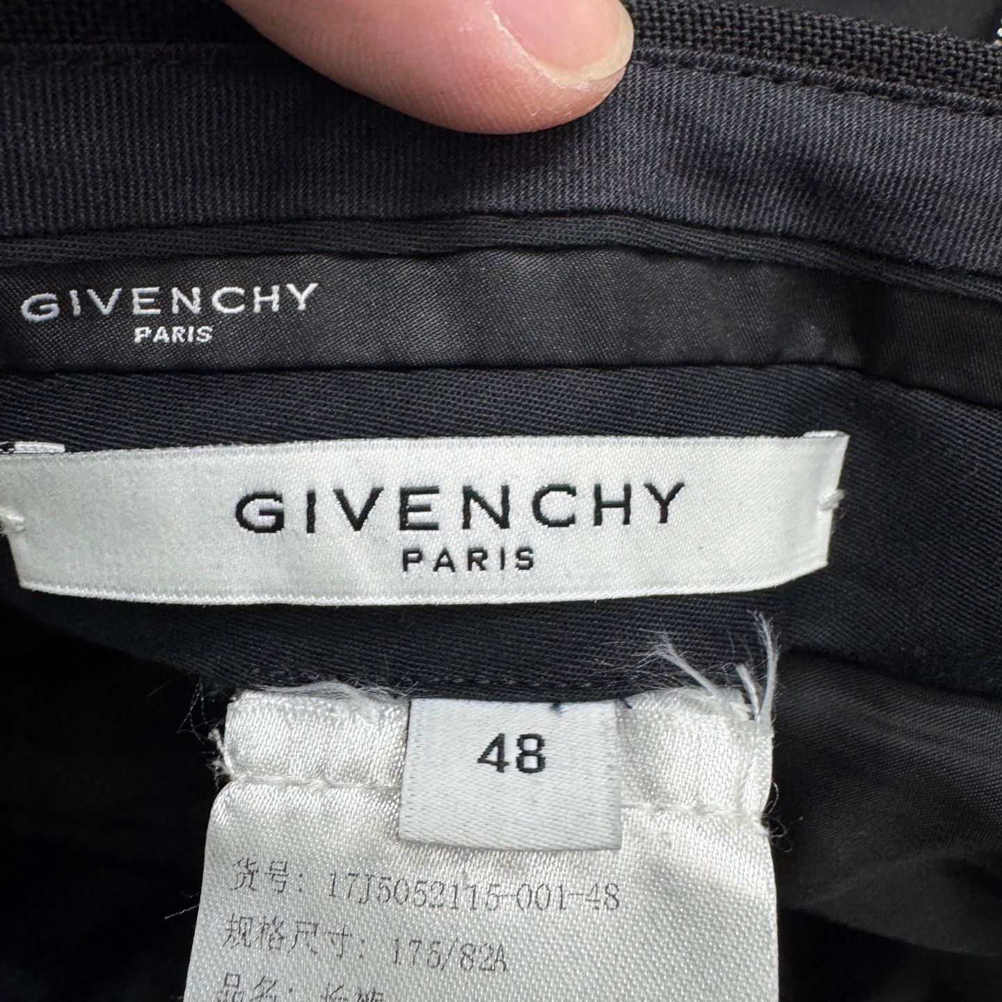 Givenchy Givenchy Mohair Pocket Cargo Pants 99 New Size US 32 / EU 48 - 2 Thumbnail