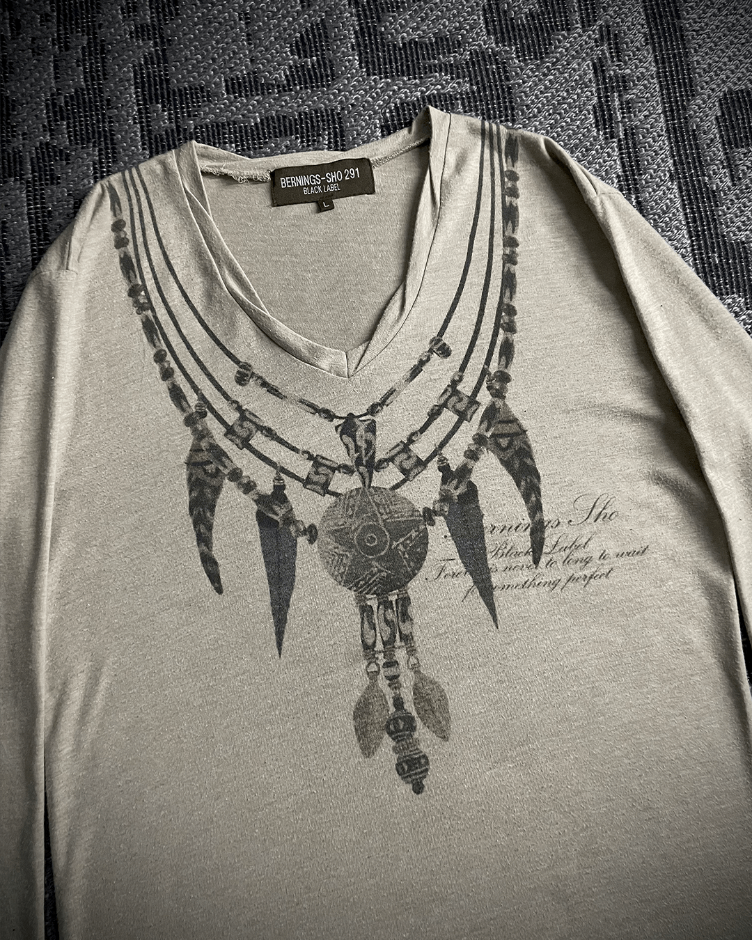Japanese Brand Berning-Sho 291 Necklace Ethnic Long Sleeve T-Shirt Size US XXS / EU 40 - 2 Thumbnail
