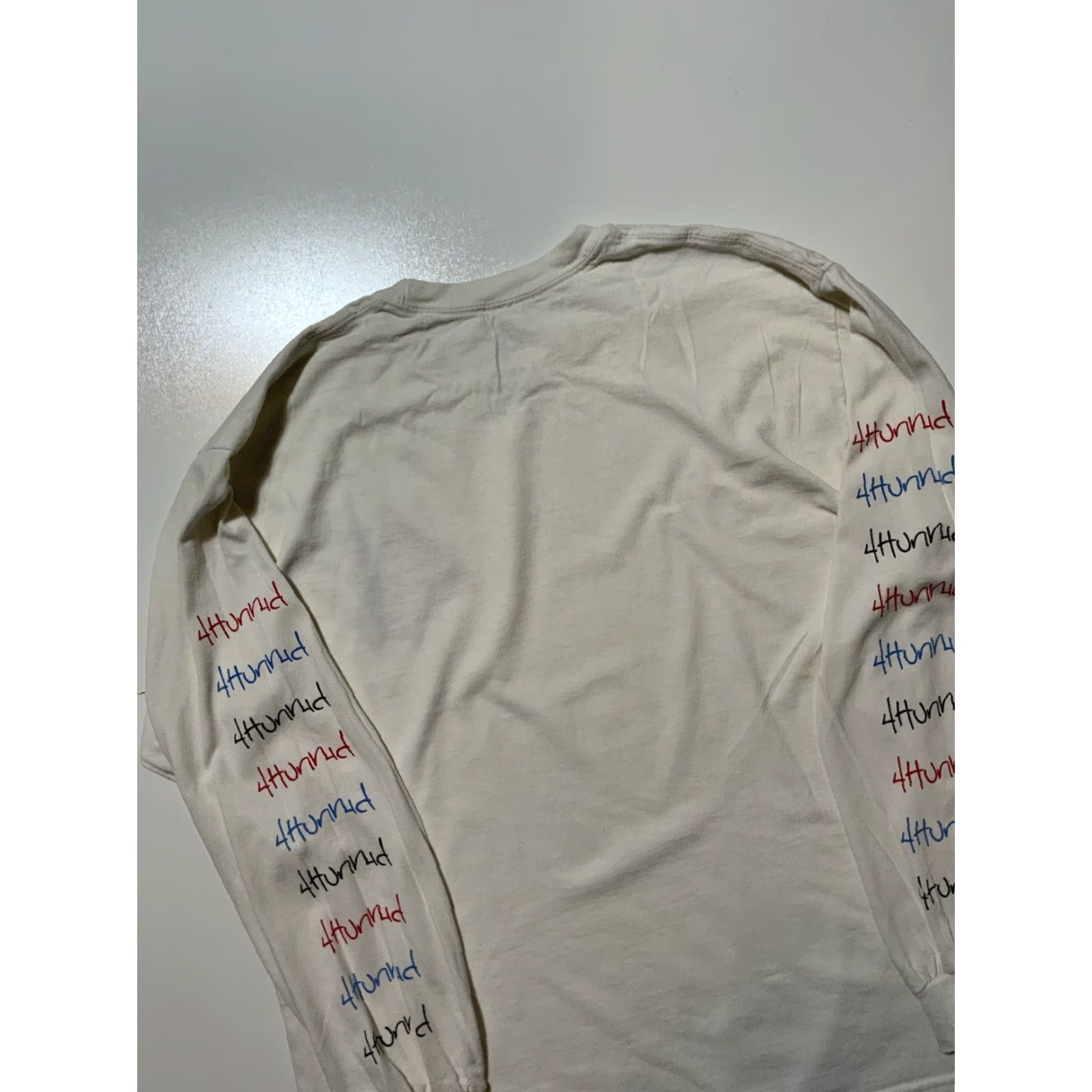 Vintage YG 4 Hunnid Graphic White Long Sleeve Hip Hop Crewneck T-Shirt Sz. L Mens Shirt Size US L / EU 52-54 / 3 - 4 Thumbnail