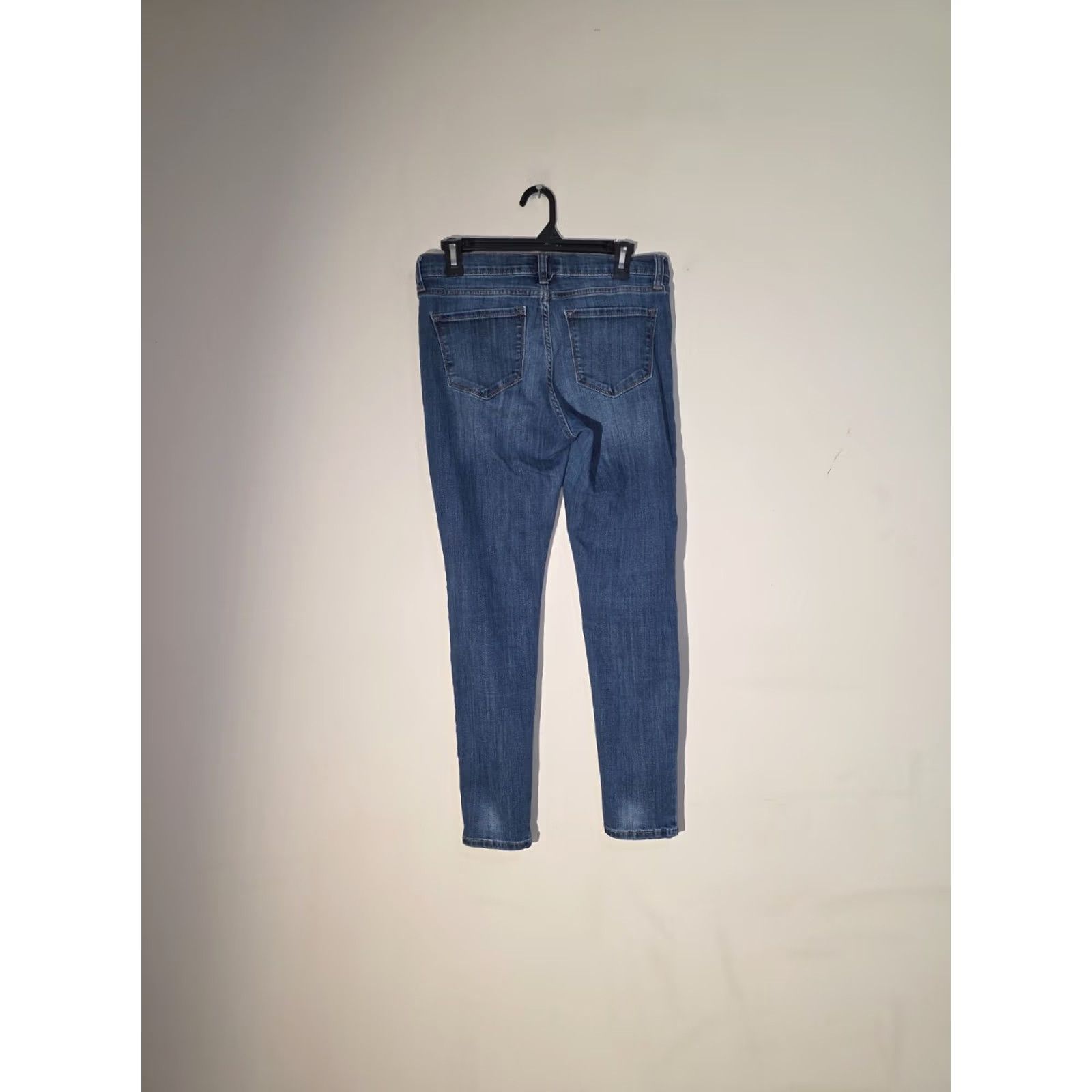 Banana Republic Banana Republic Jeans Women’s 28/6 Skinny Denim Cotton Blue 5-Pocket Medium Wash with Zip Closure Size 28" / US 6 / IT 42 - 4 Thumbnail