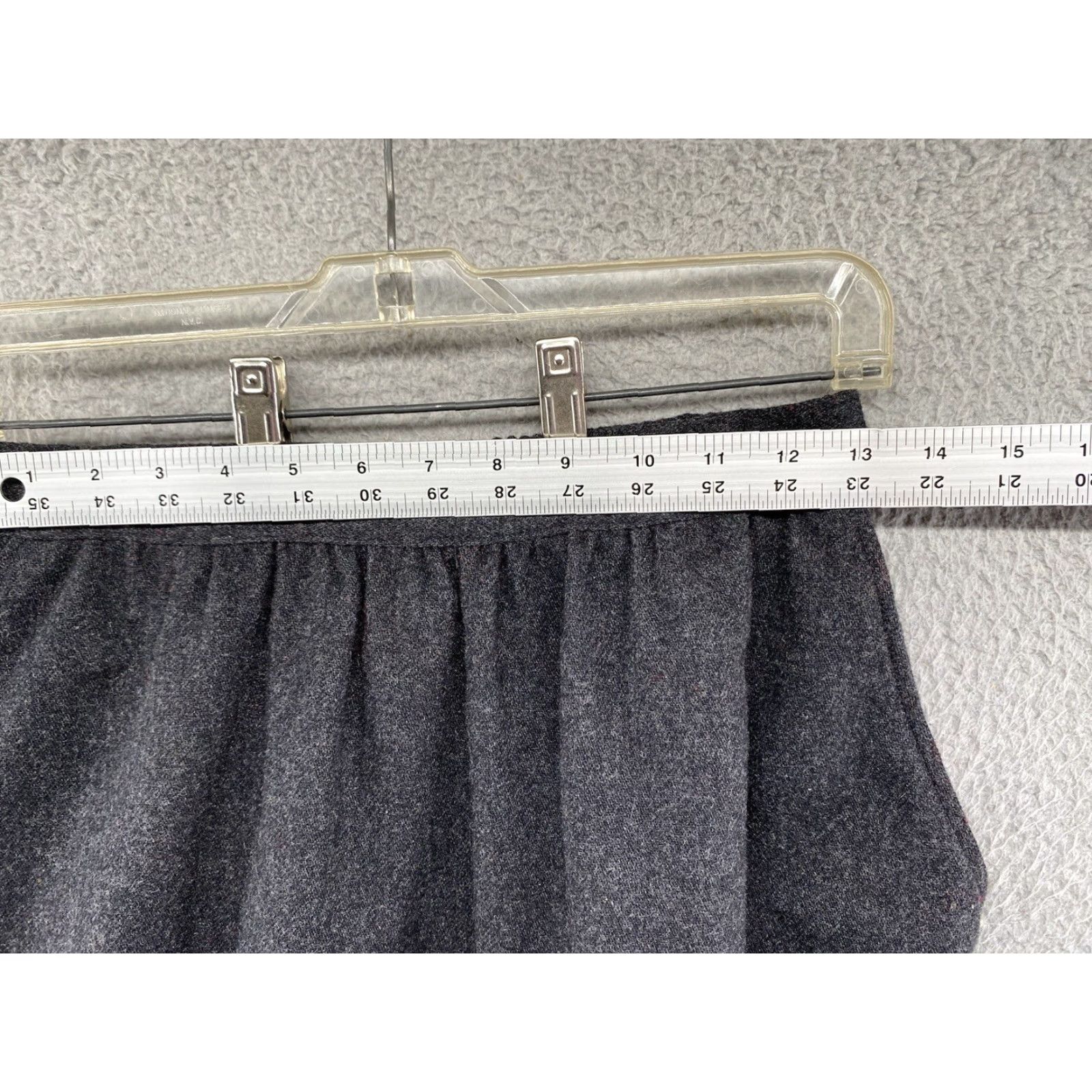 Vintage VTG Requirements Petite Gray Pleated USA Made Wool Blend Skirt Size 9/10 10P Midi Women Wool Gray USA Made Pleated Skirt in Size 9/10 VTG Size 32" / US 10 / IT 46 - 4 Thumbnail