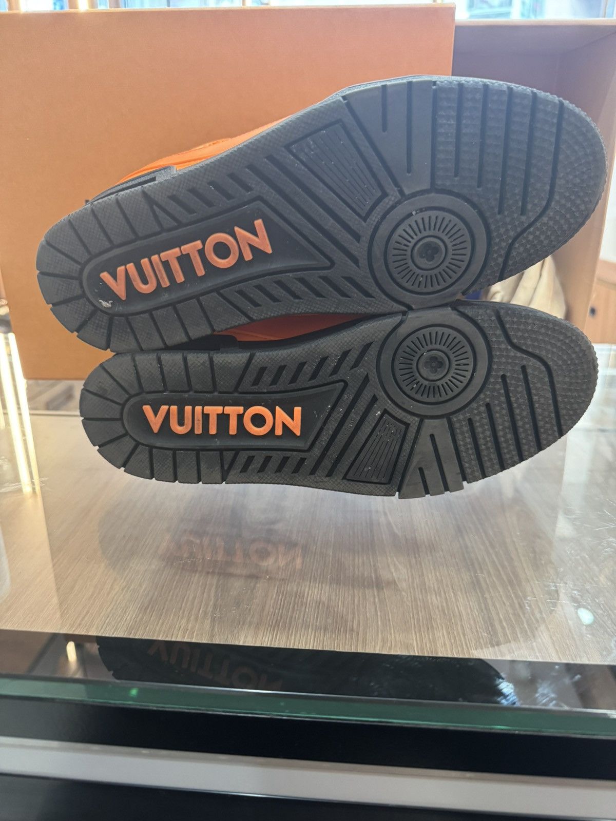 Louis Vuitton Louis Vuitton trainers orange/ black Size US 7.5 / EU 40-41 - 7 Thumbnail