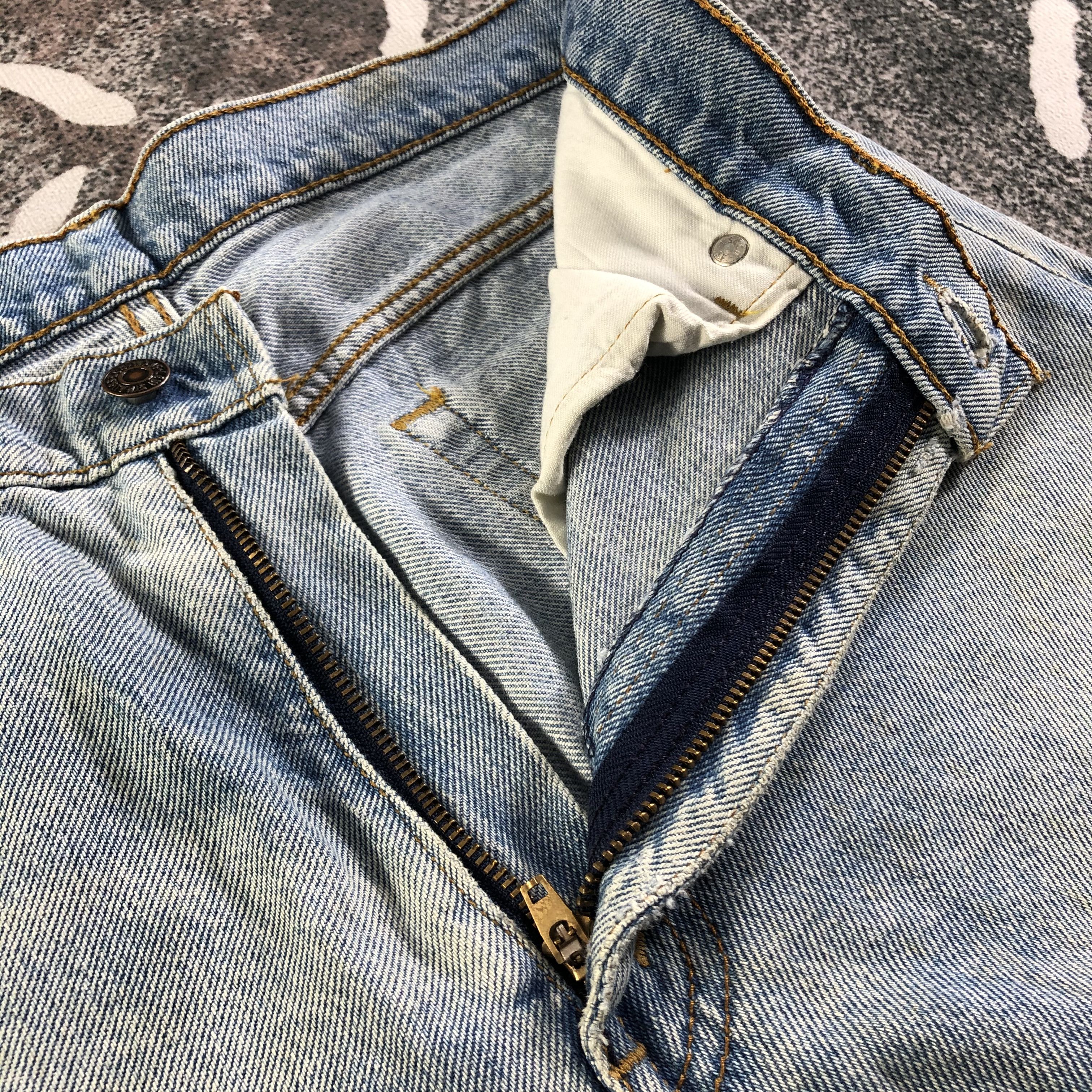 Levi's Vintage Levis 515 Jeans Faded Blue Denim KJ2958 Size US 31 - 8 Thumbnail