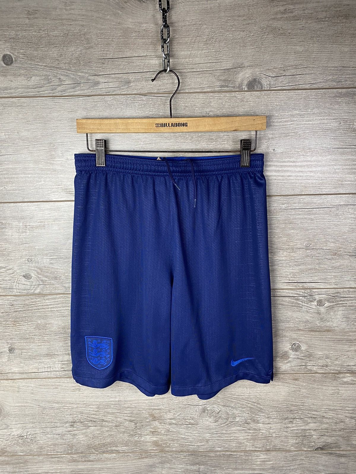 Nike Nike England size S shorts Size US 30 / EU 46 - 1 Thumbnail