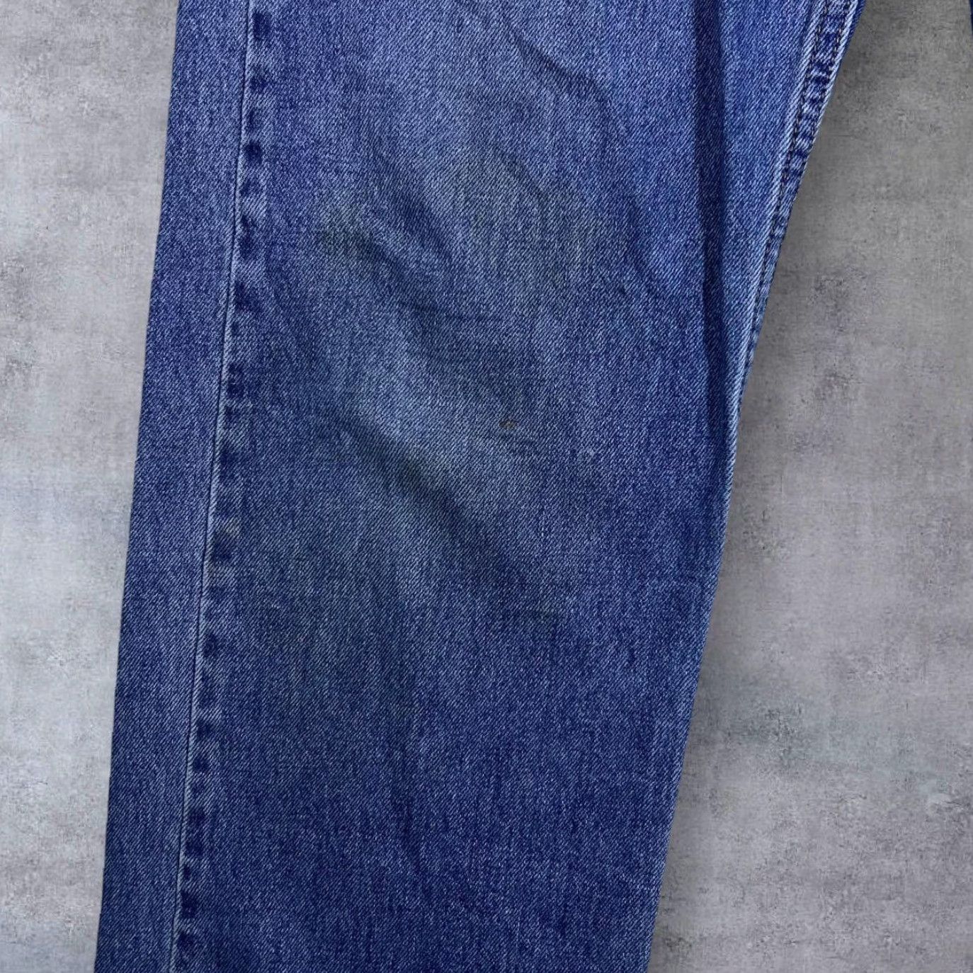 Levi's VINTAGE Levi's Red Tab Regular Straight Leg Distressed Blue Denim Jeans Mens W36 L32 Denim Jeans Distressed Size US 36 / EU 52 - 7 Thumbnail