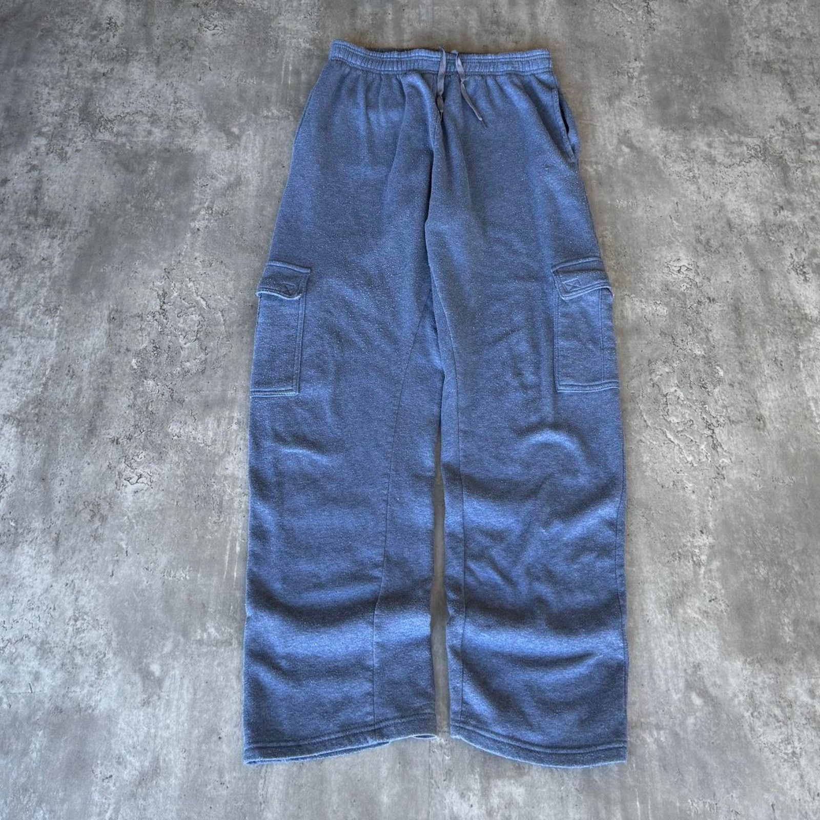 Vintage Tonal Blue Essential Cargo Sport Sweatpants Size US 34 / EU 50 - 1 Thumbnail