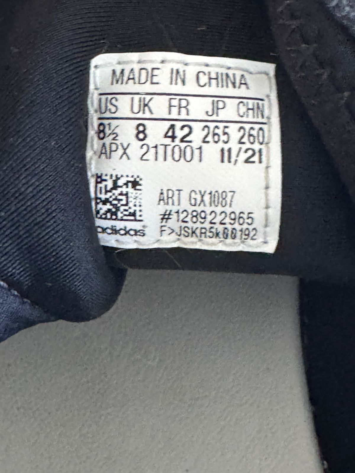 Y-3 Y-3 ‘ Black & White ‘ Makura Size US 8 / EU 41 - 5 Thumbnail