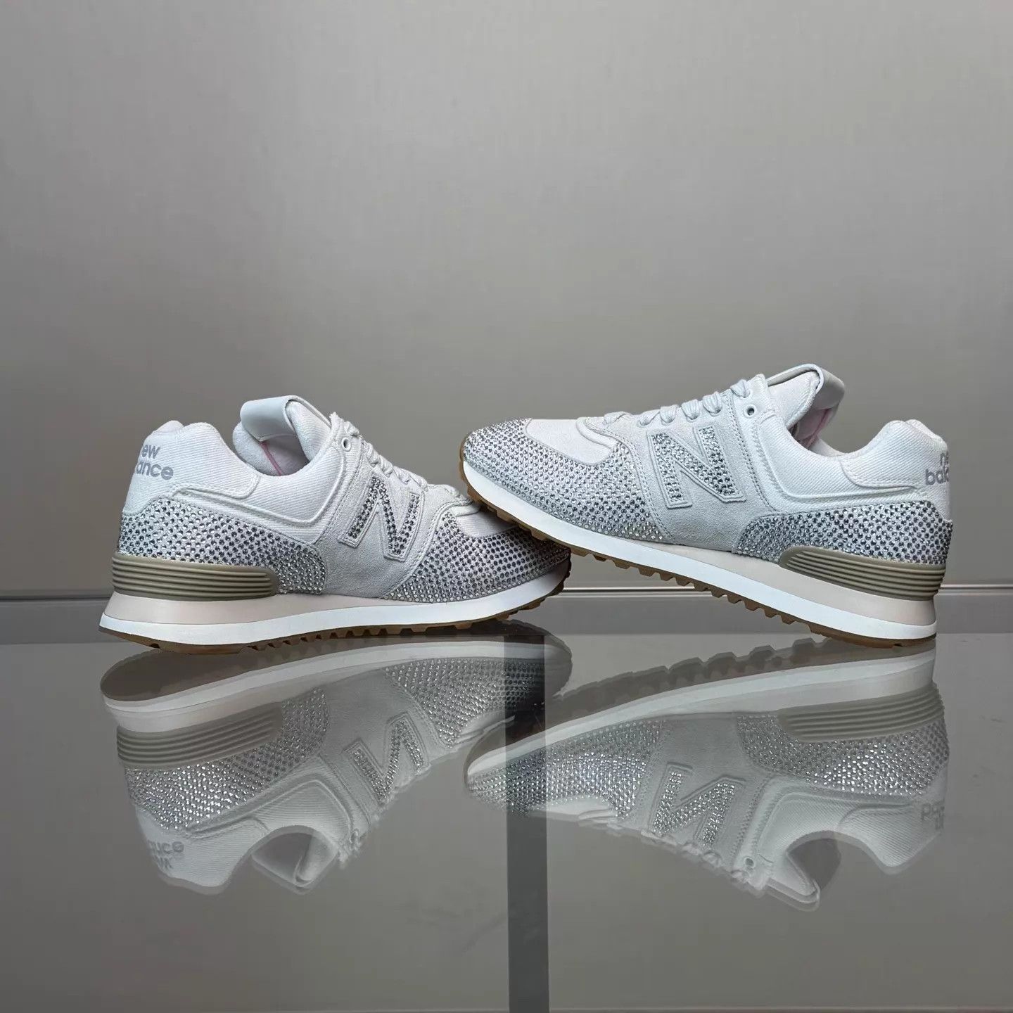 Miu Miu Miu Miu x New Balance Diamond-Encrusted Sneakers 38.5 Size US 8 / IT 38 - 6 Thumbnail