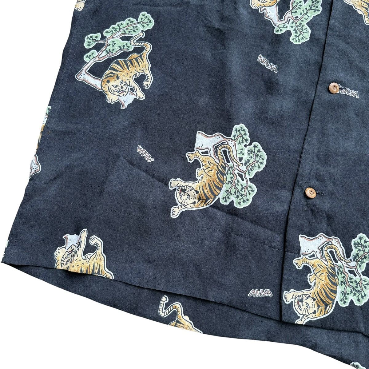 Visvim Visvim Tora Silk Shirt Size US L / EU 52-54 / 3 - 7 Thumbnail