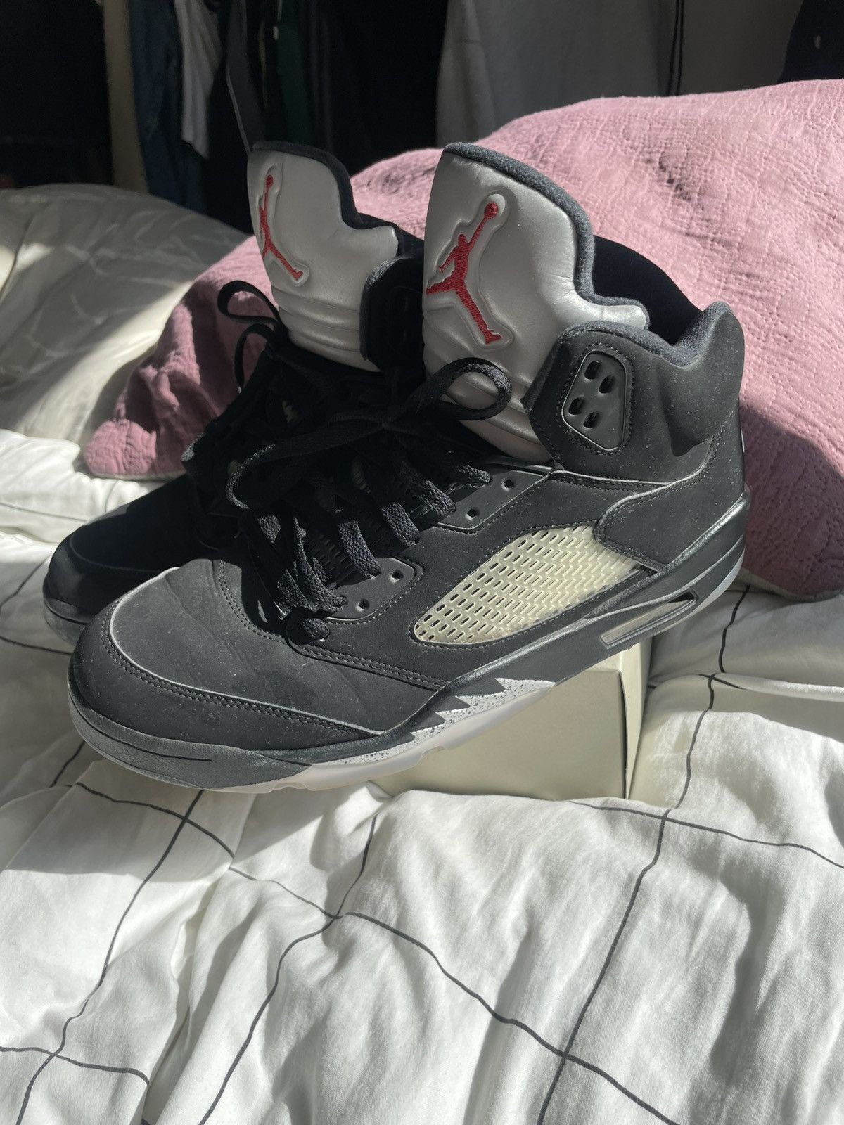 Jordan Brand Jordan 5 Black Metallic 2016 Size US 12 / EU 45 - 16 Thumbnail