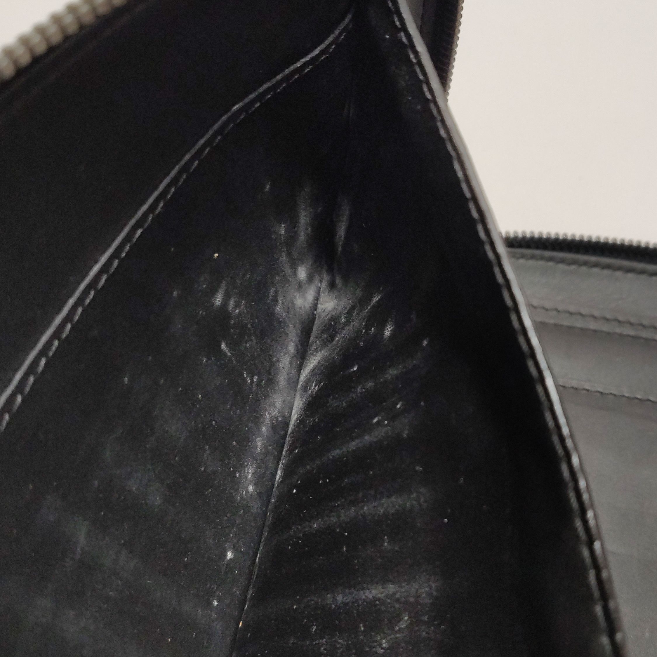 Louis Vuitton Louis Vuitton (LV) Cowhide Solid Checkerboard Zipper Clutch Size ONE SIZE - 5 Thumbnail