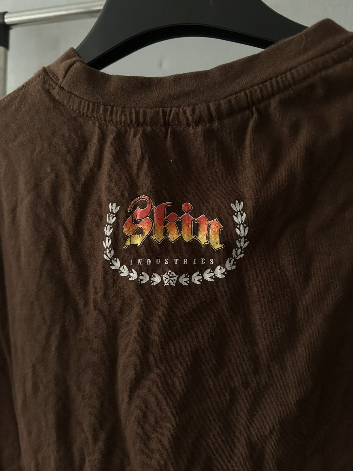 Hook-Ups Vintage Skin Industries Skateboard Tee Y2K Size US L / EU 52-54 / 3 - 6 Thumbnail