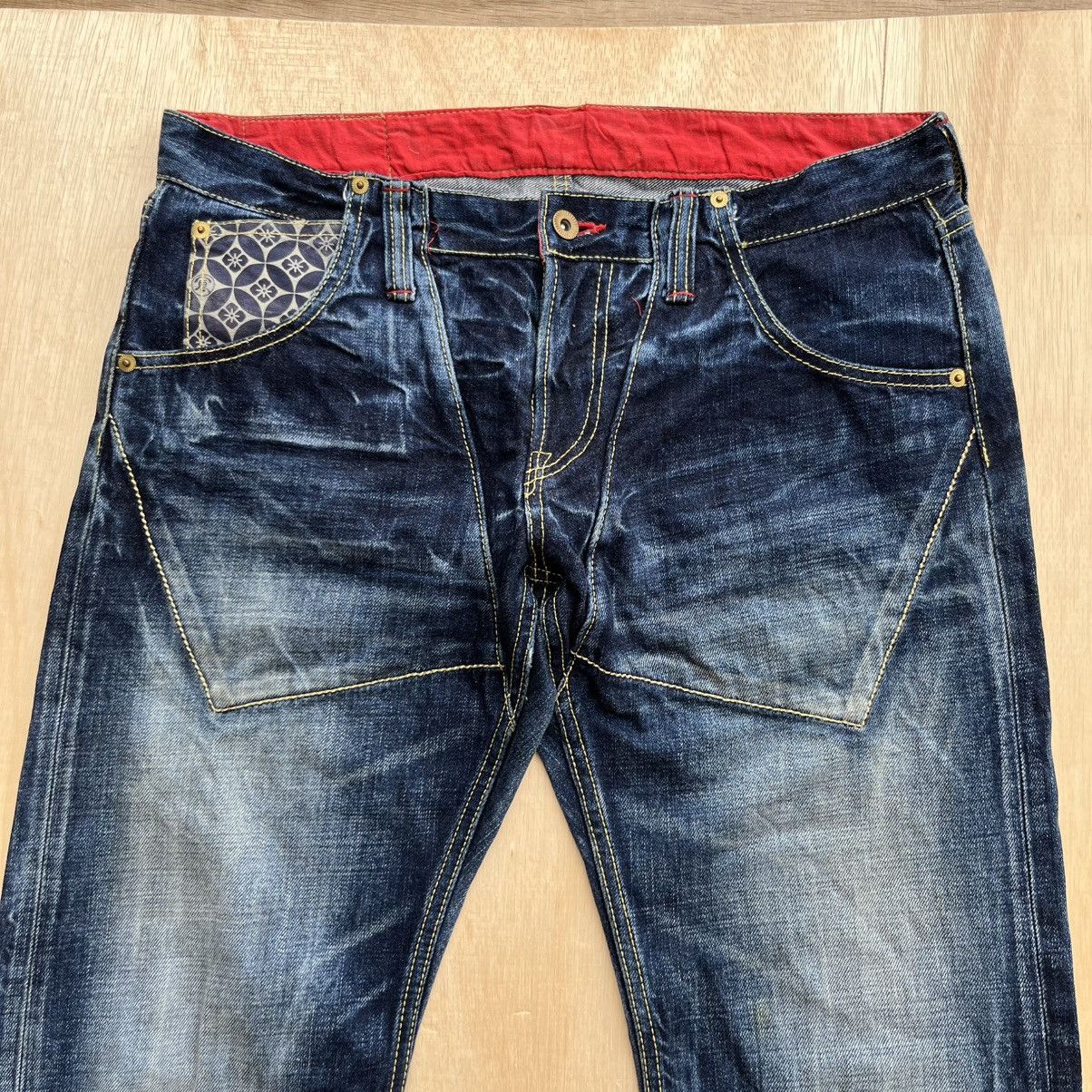 Japanese Brand ETERNAL JAPANESE DISTRESSED DENIM VINTAGE JEANS Size US 34 / EU 50 - 2 Thumbnail