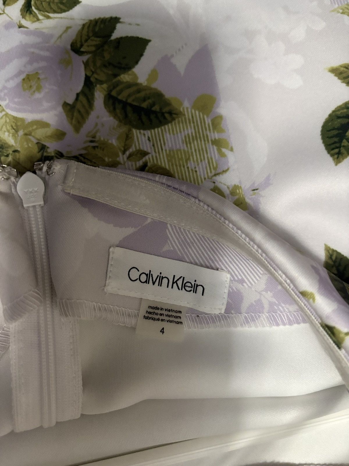 Calvin Klein Calvin Klein formal floral purple dress Size S / US 4 / IT 40 - 3 Thumbnail