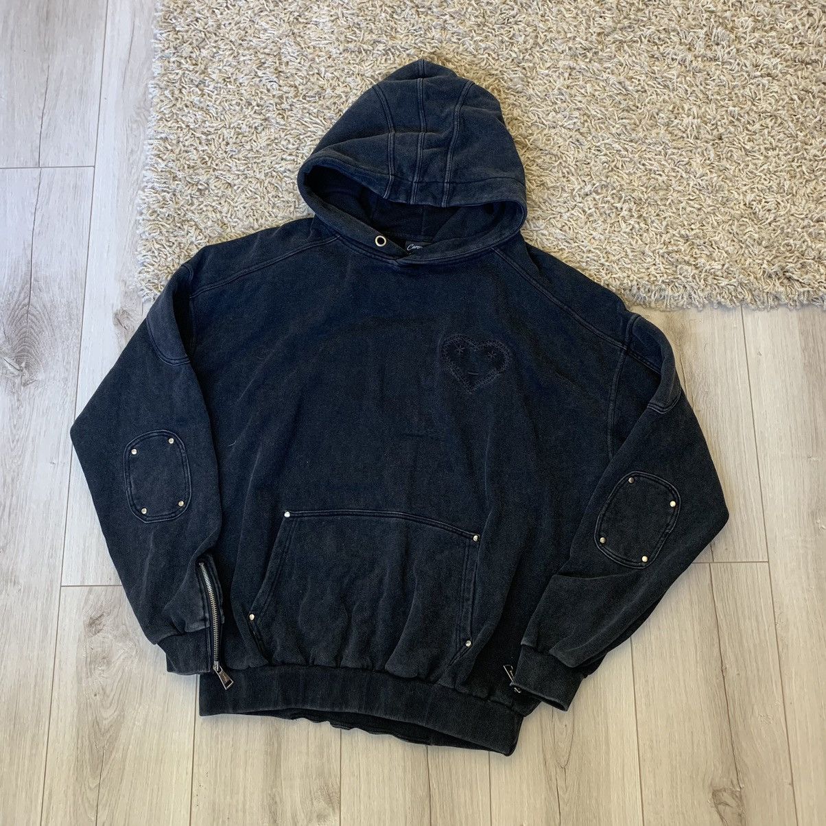 Japanese Brand Carsicko Black Heart Studded Boxy Hoodie M | Grailed