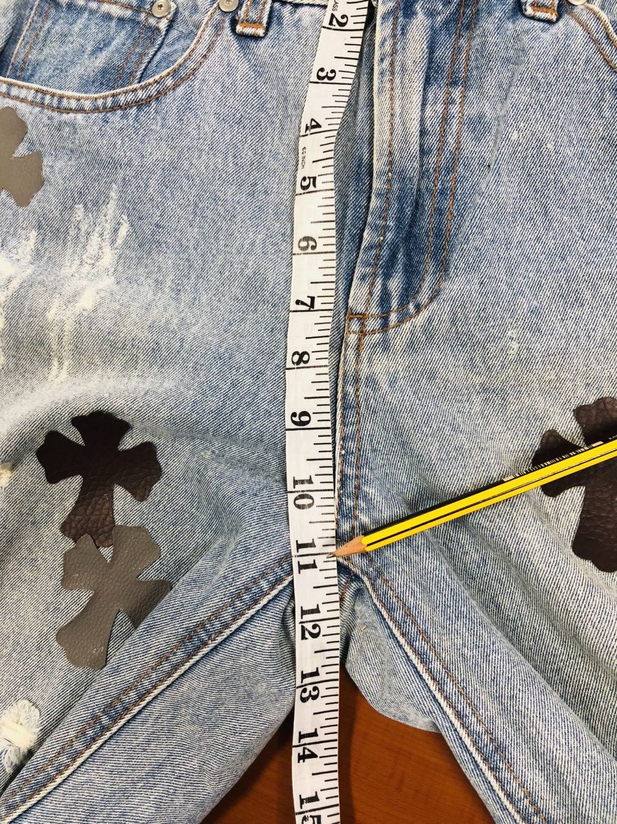 Forever 21 Forever 21 Ripped Jeans Size US 29 - 21 Thumbnail