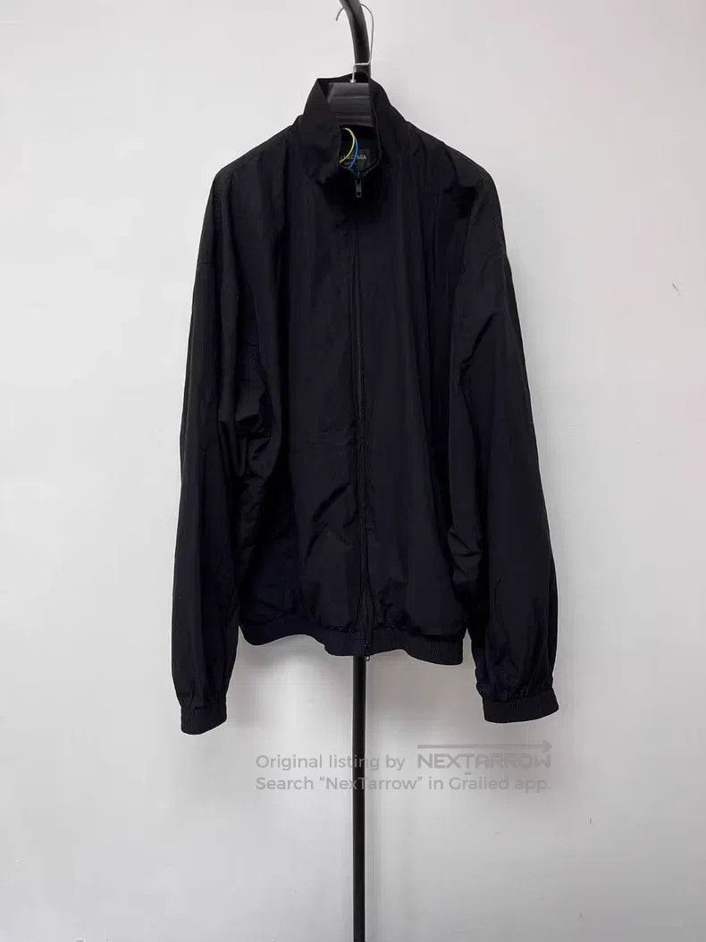 Balenciaga Balenciaga Letter Print High Neck Zipper Long Sleeve Jacke Size US S / EU 44-46 / 1 - 2 Thumbnail