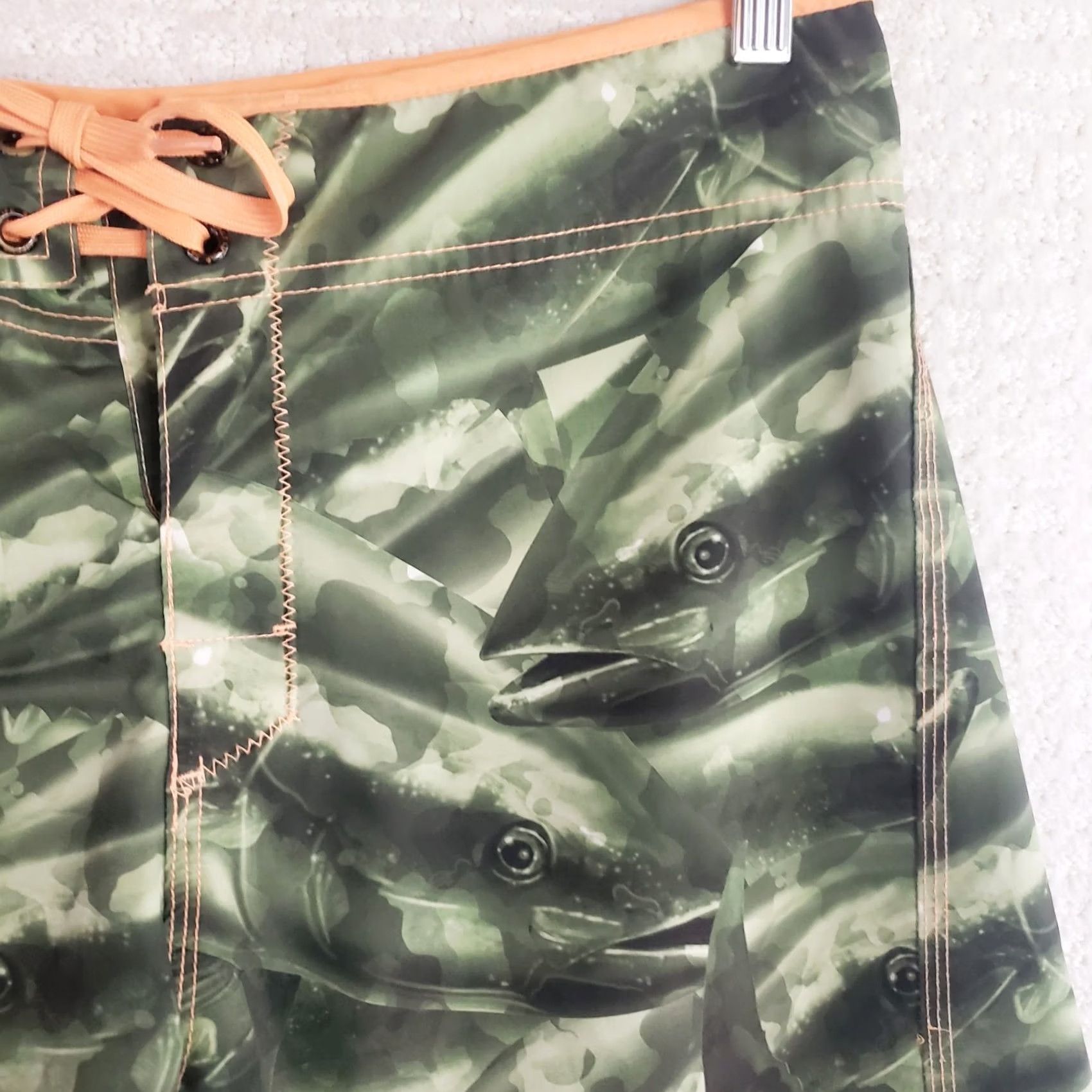 Vintage Salt Life Board Shorts Mens 32 Green Camouflage Vapor Stretch 10” Inseam Salt Life Graphics Classic Logo Swim Bottoms Size US 32 / EU 48 - 4 Thumbnail