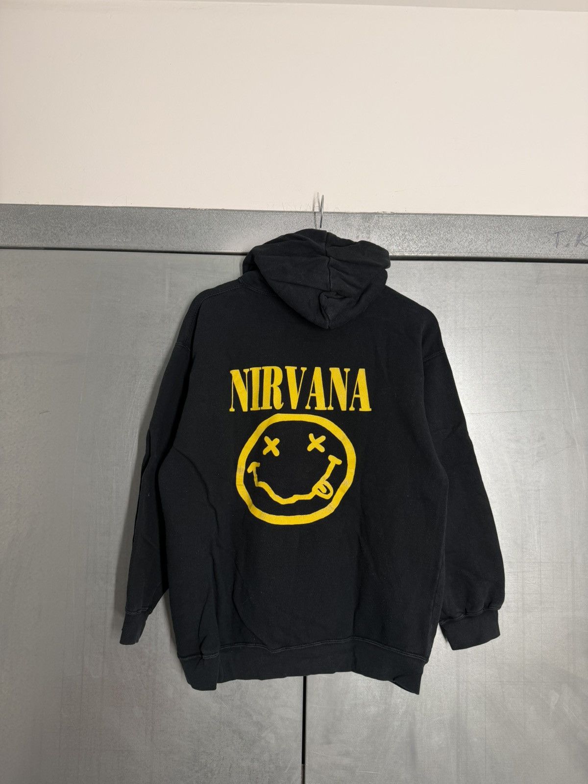 Band Tees Vintage 2004 Nirvana Sports Club Hoodie Size US M / EU 48-50 / 2 - 2 Thumbnail