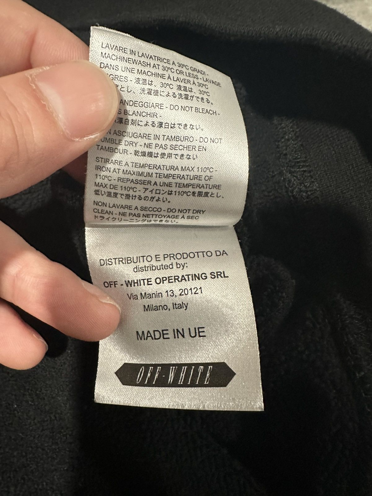 Off-White OFF-WHITE BLACK VELVET TONE ON TONE CREWNECK Size US XL / EU 56 / 4 - 6 Thumbnail