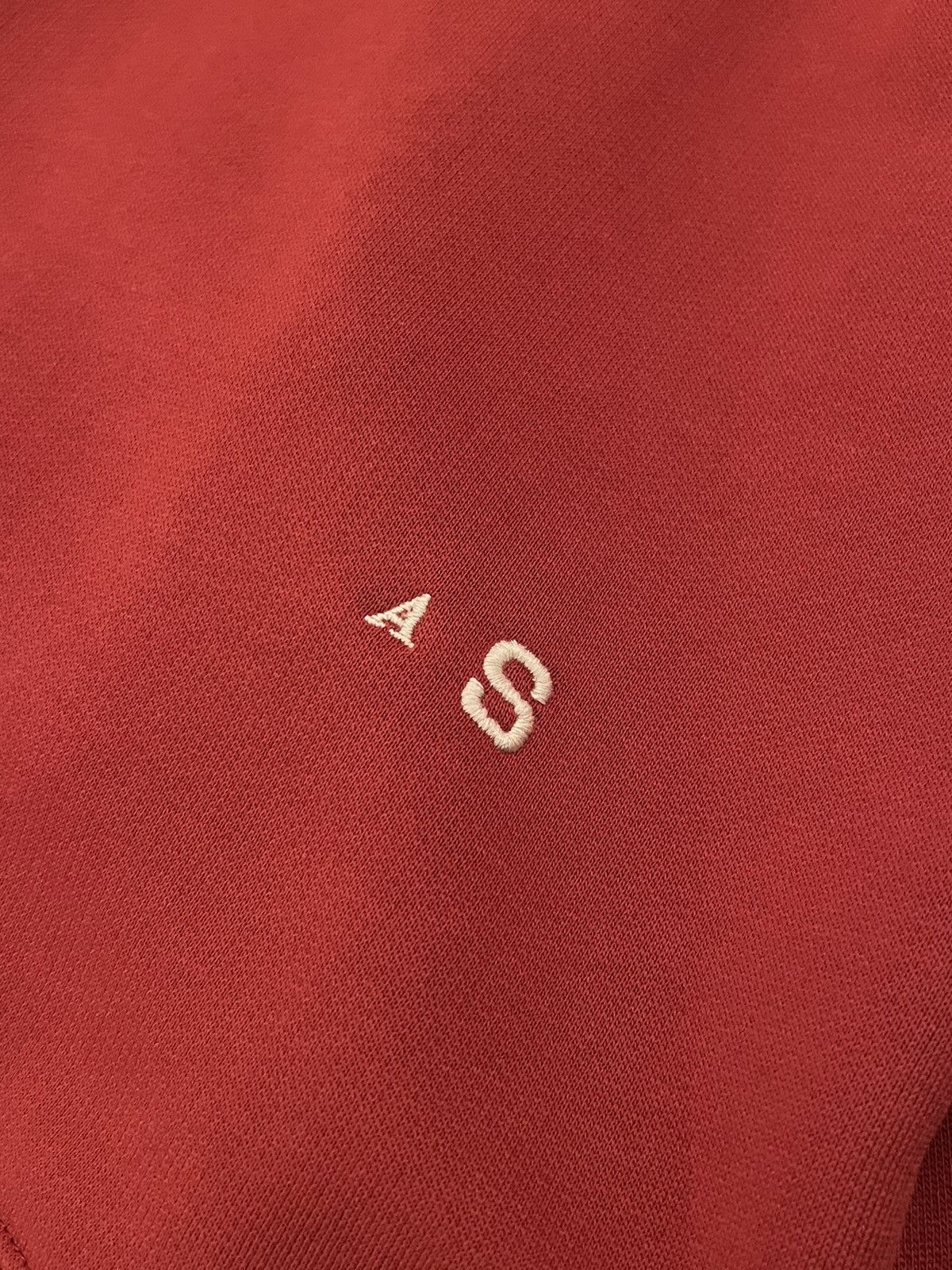 Acne Studios M Faise Red Berry Embroidery Crewneck Sweatshirt Classic Size US M / EU 48-50 / 2 - 10 Thumbnail