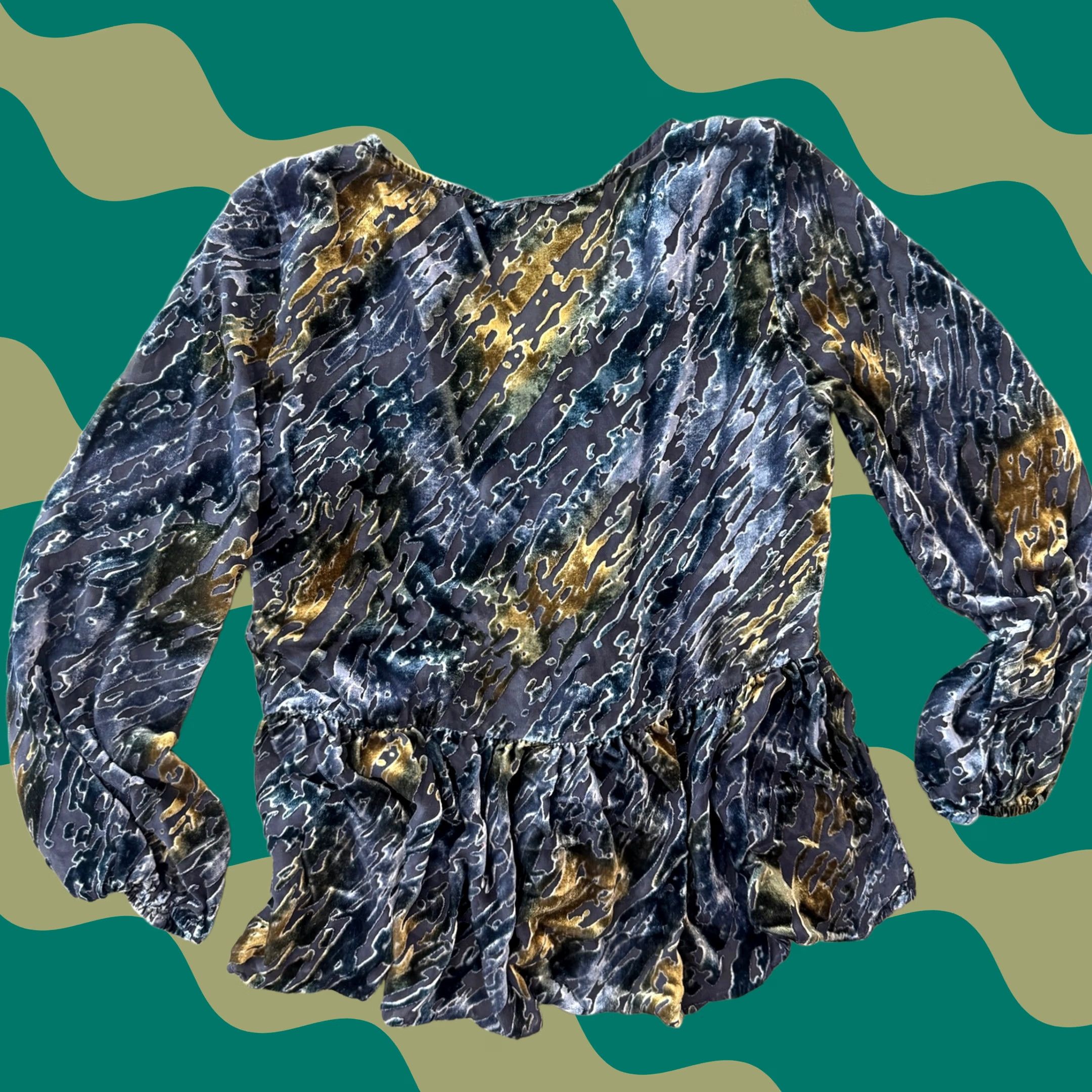 Vintage VINTAGE Sundance Leopard Velour Flowy Whimsical Women's Longsleeve Blouse S Blue Size S / US 4 / IT 40 - 1 Thumbnail