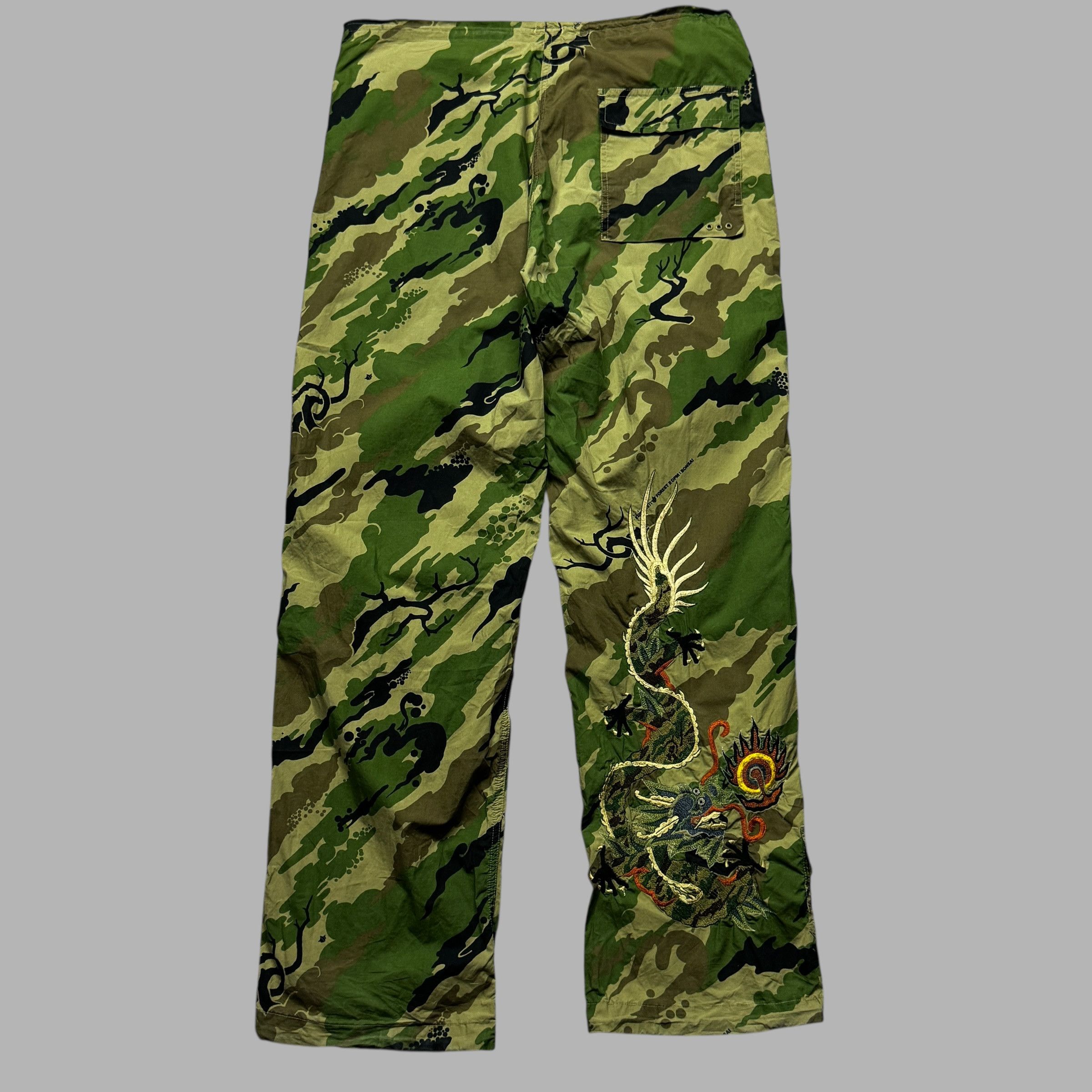 Maharishi Maharishi embroidered dragon Camo pants size 34 Size US 34 / EU 50 - 1 Thumbnail