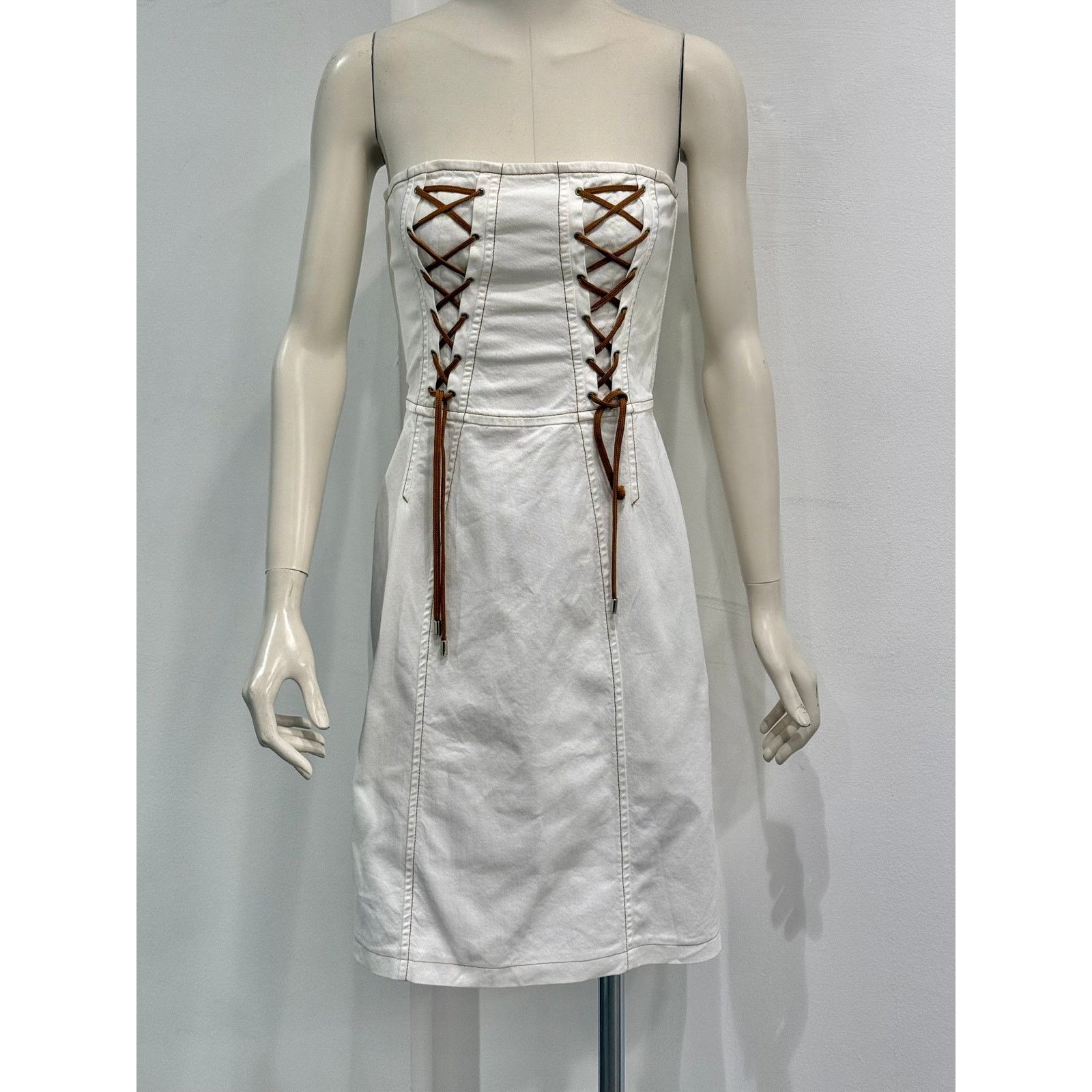 Dolce & Gabbana 2000s Dolce & Gabbana lace-up midi white dress Size M / US 6-8 / IT 42-44 - 1 Thumbnail